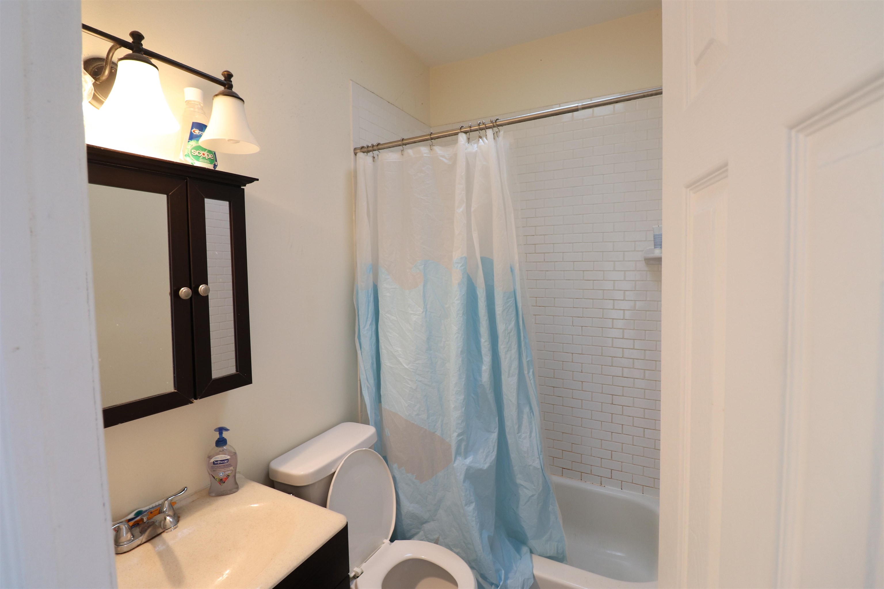 924 WASHINGTON ST Unit: 3