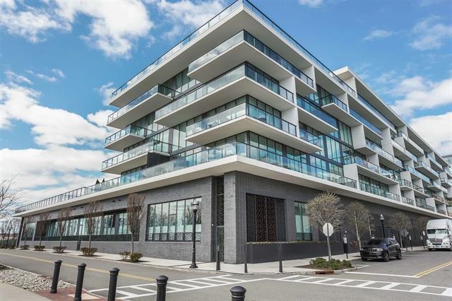 1200 AVENUE AT PORT IMPERIAL Unit: 421