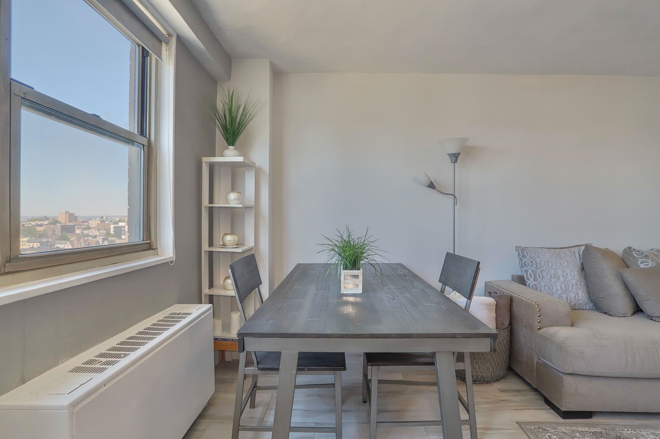 7100 BLVD EAST Unit: 11L