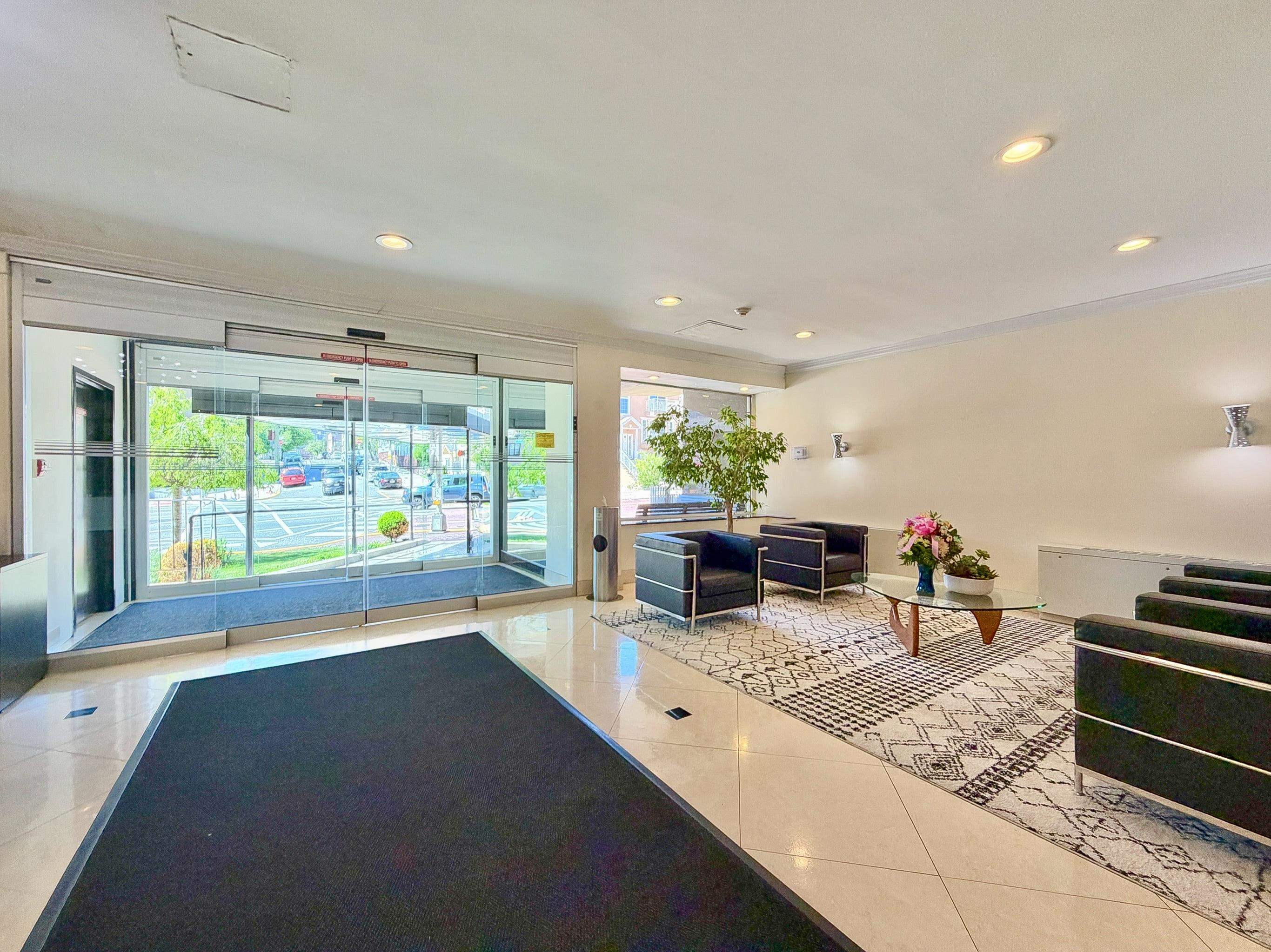 7100 BLVD EAST Unit: 11L