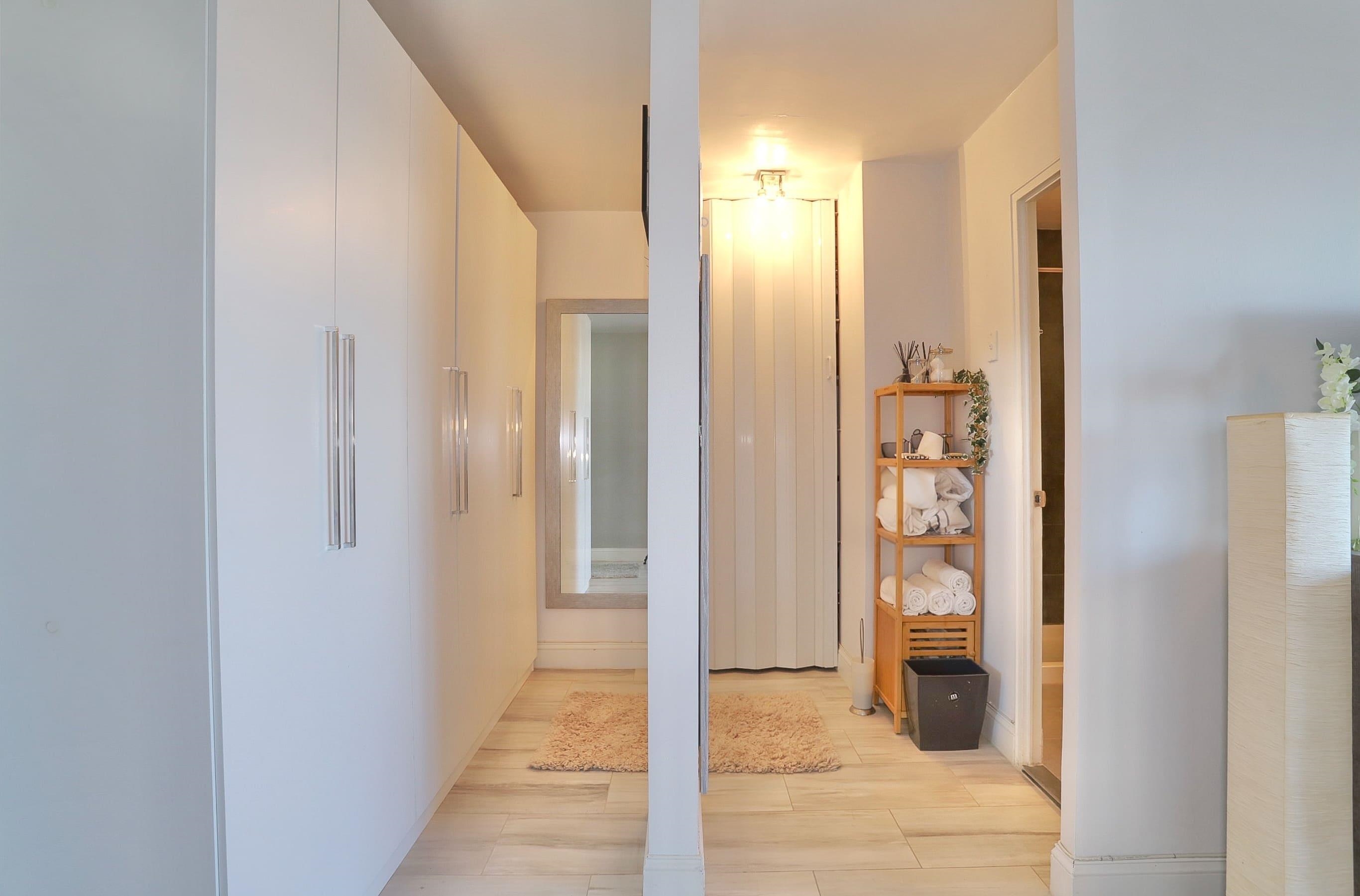 7100 BLVD EAST Unit: 11L