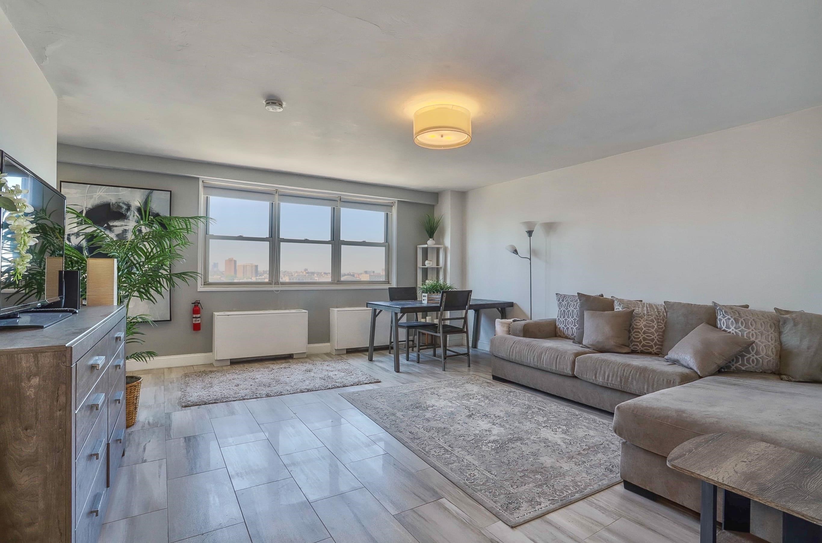 7100 BLVD EAST Unit: 11L