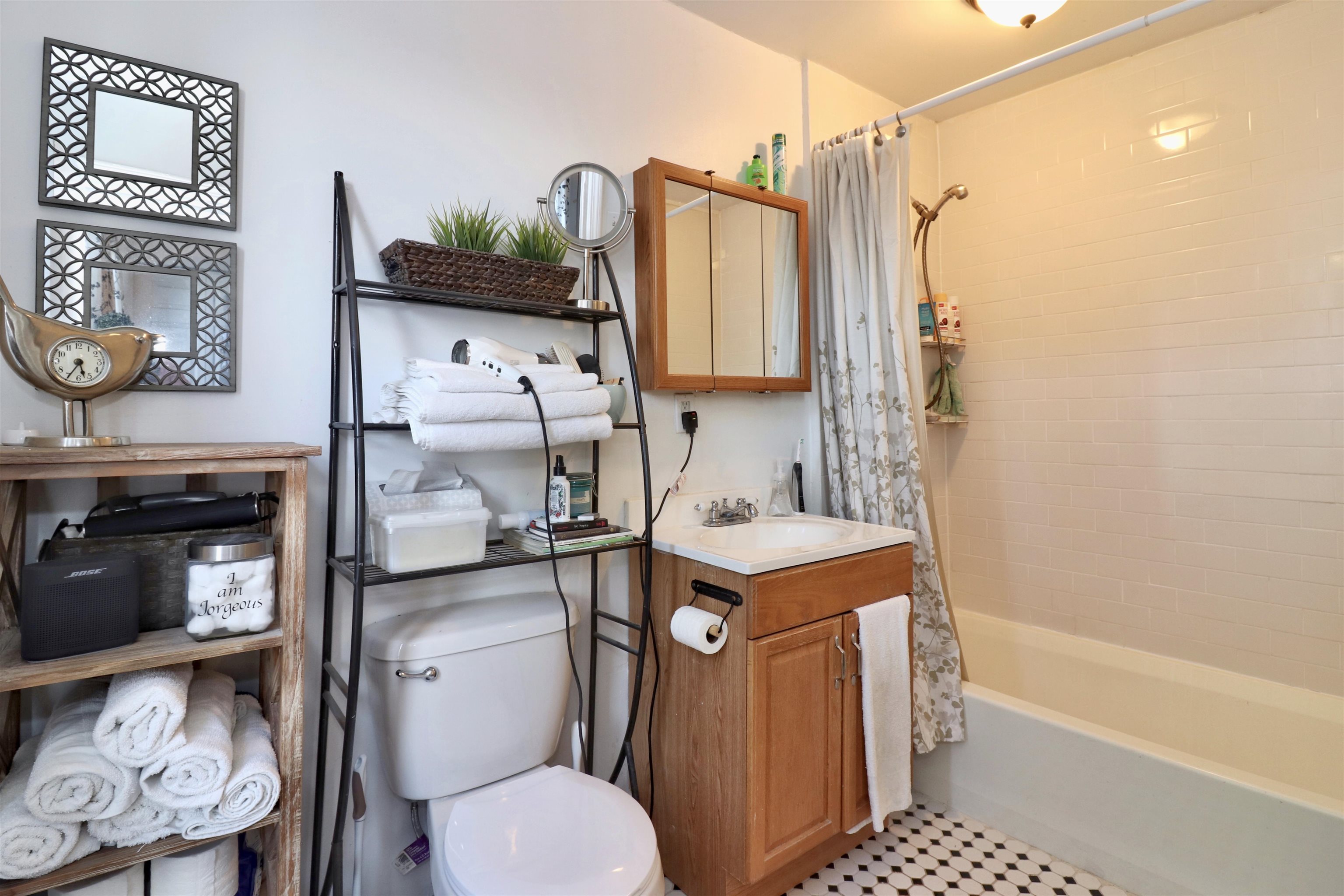 238 SOUTH ST Unit: 4