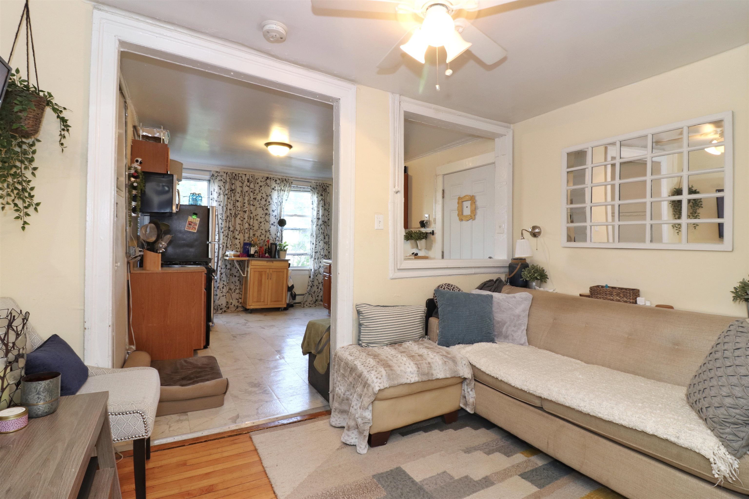 238 SOUTH ST Unit: 4