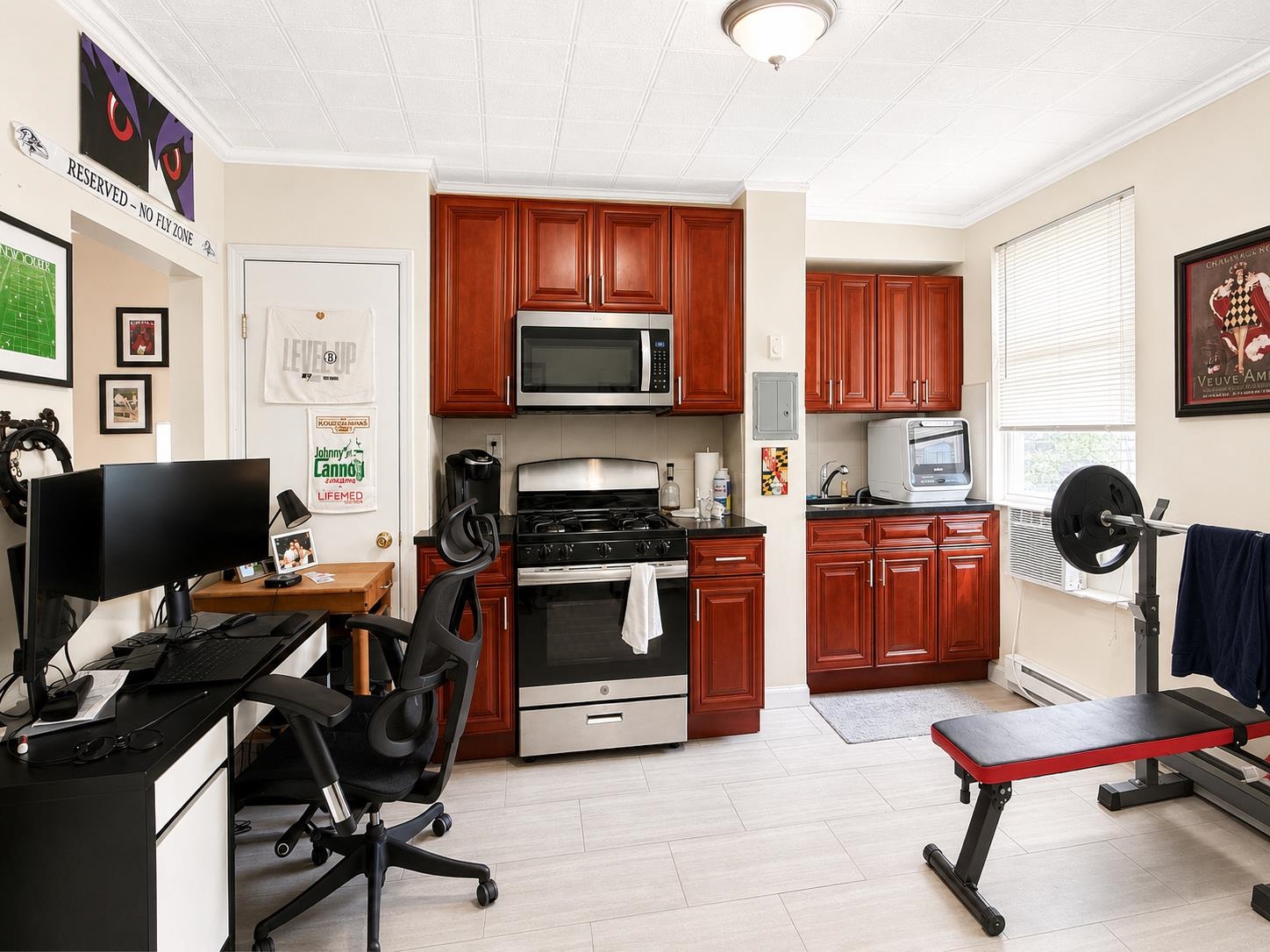 407 4TH ST Unit: 4L (7)