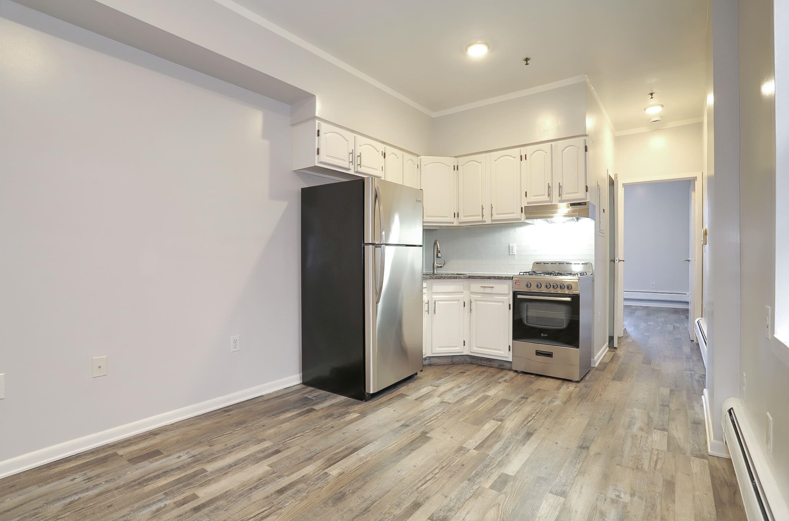6311 DEWEY AVE Unit: 15