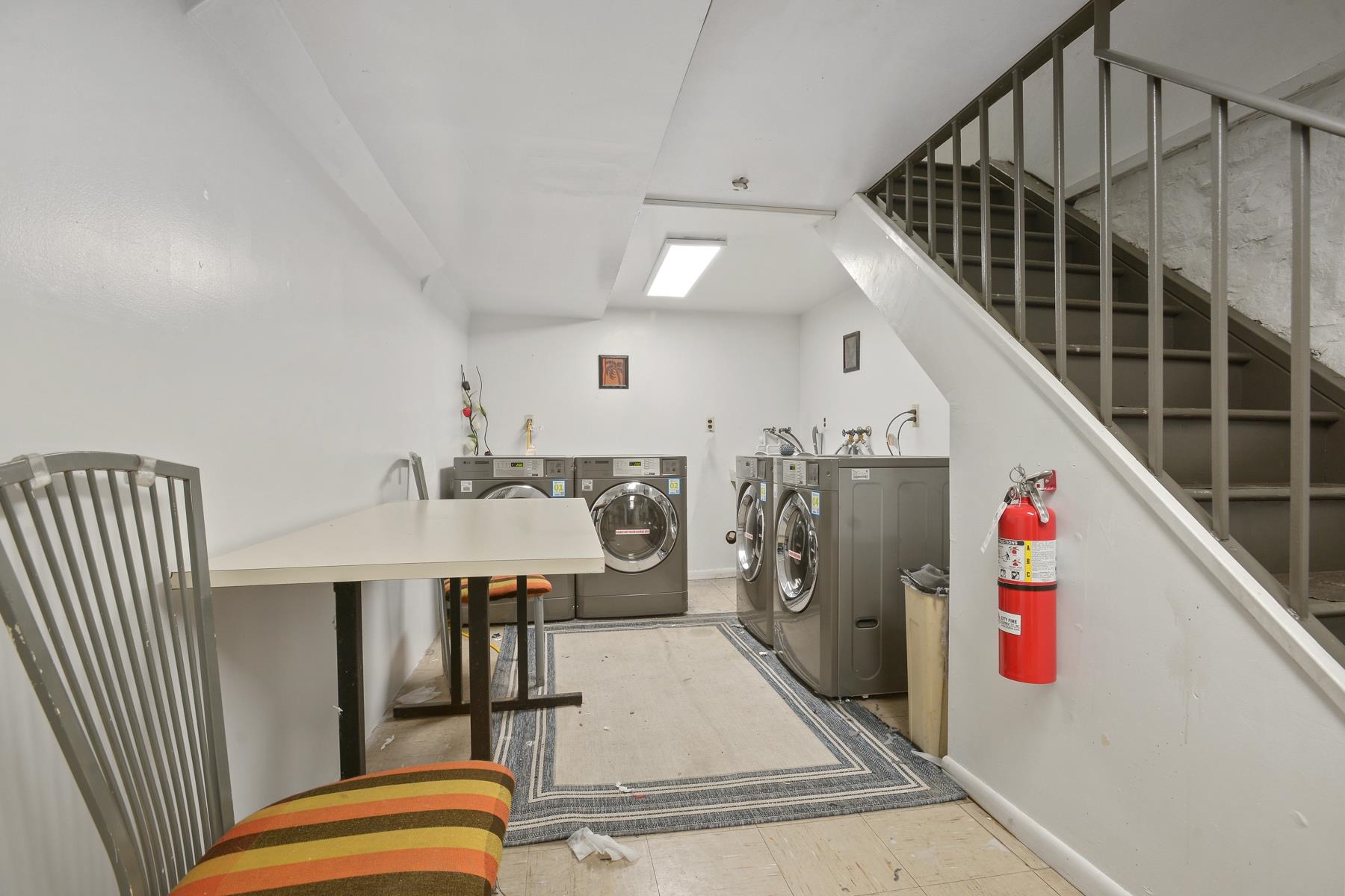 502 CENTRAL AVE Unit: B1