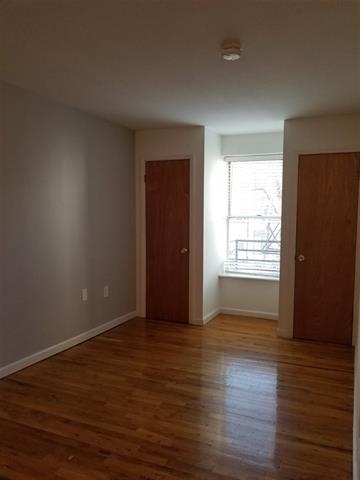 128 GARDEN ST Unit: 2
