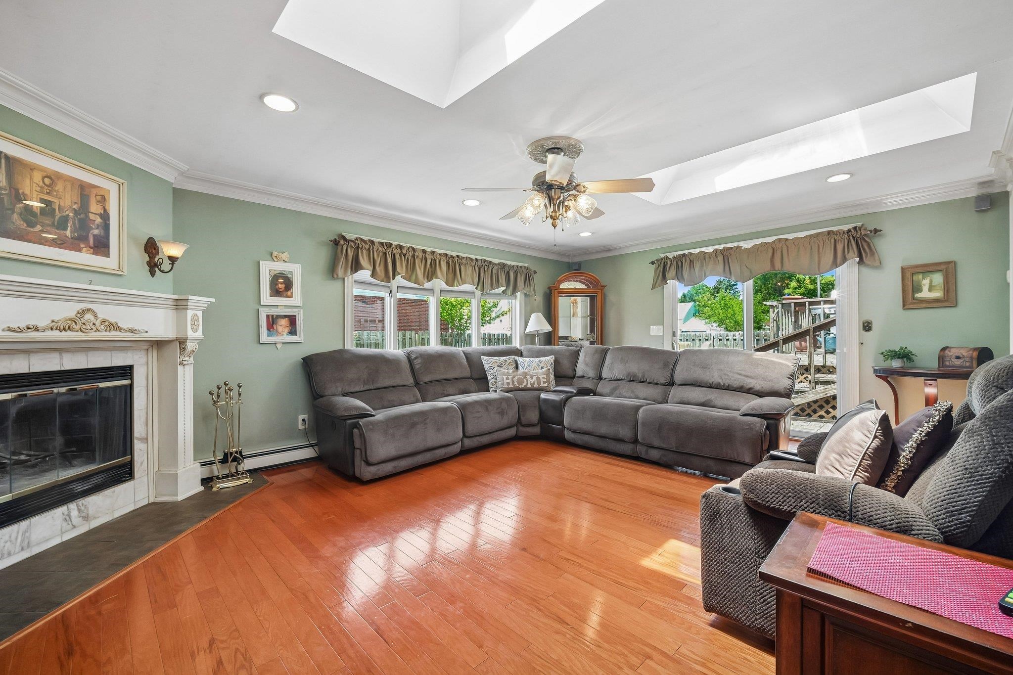 53 ORCHARD ST
