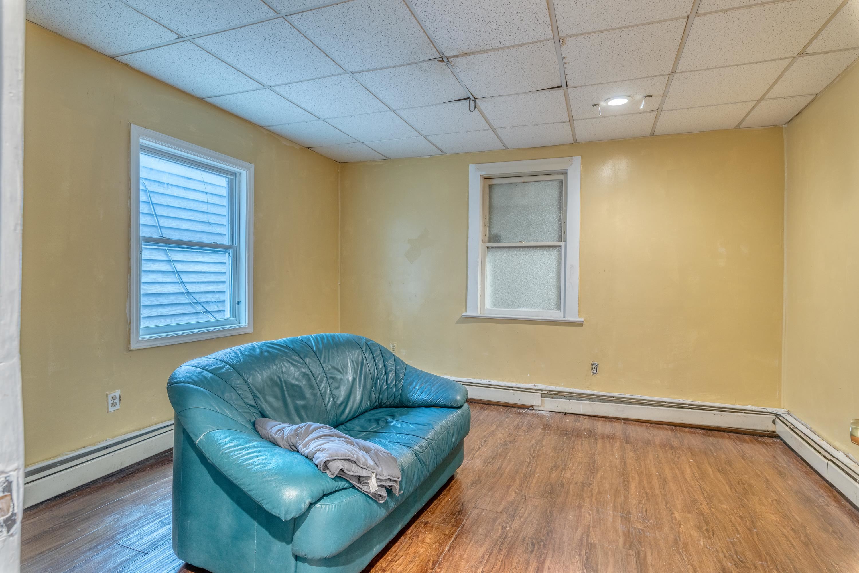 100 PROSPECT AVE