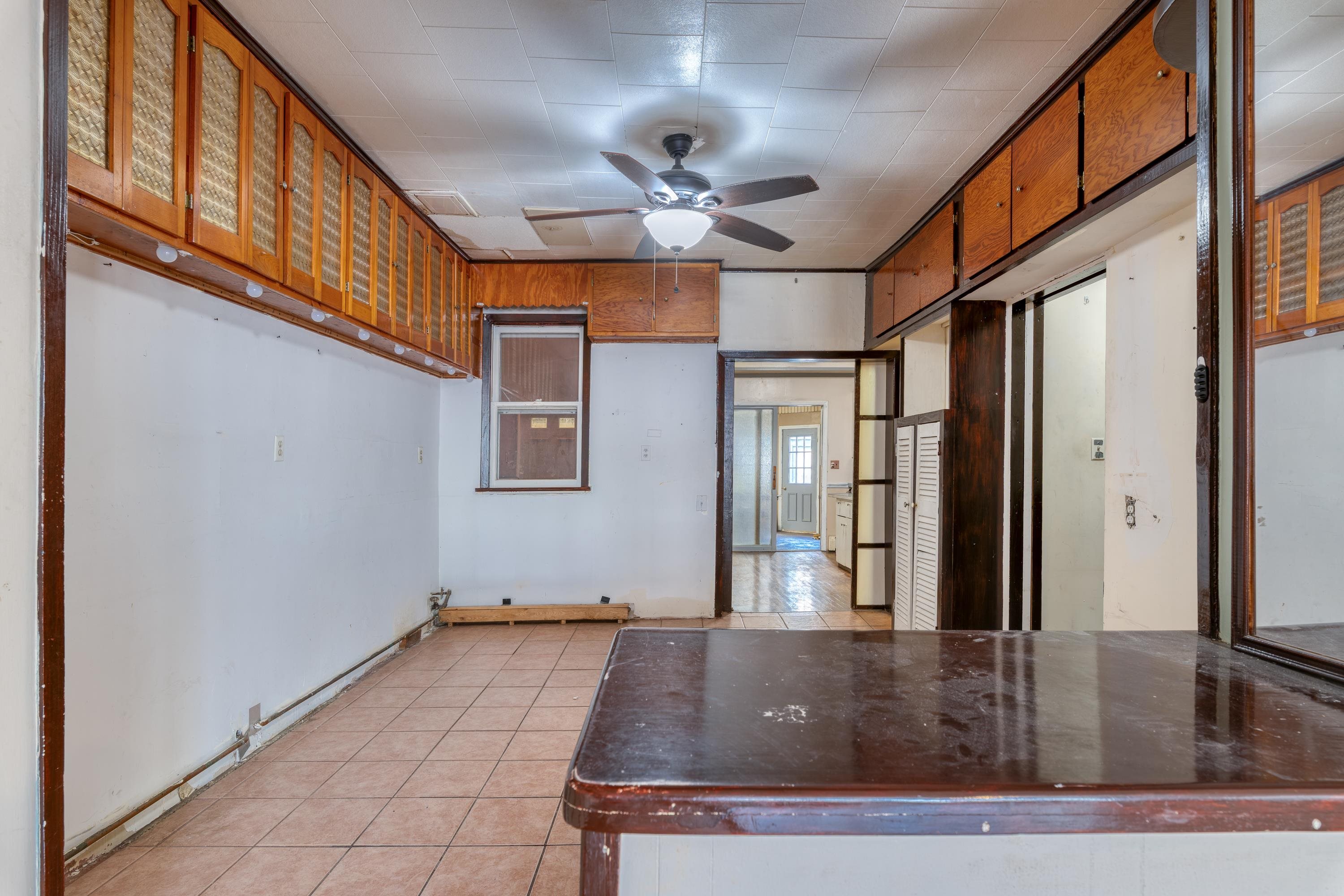 100 PROSPECT AVE