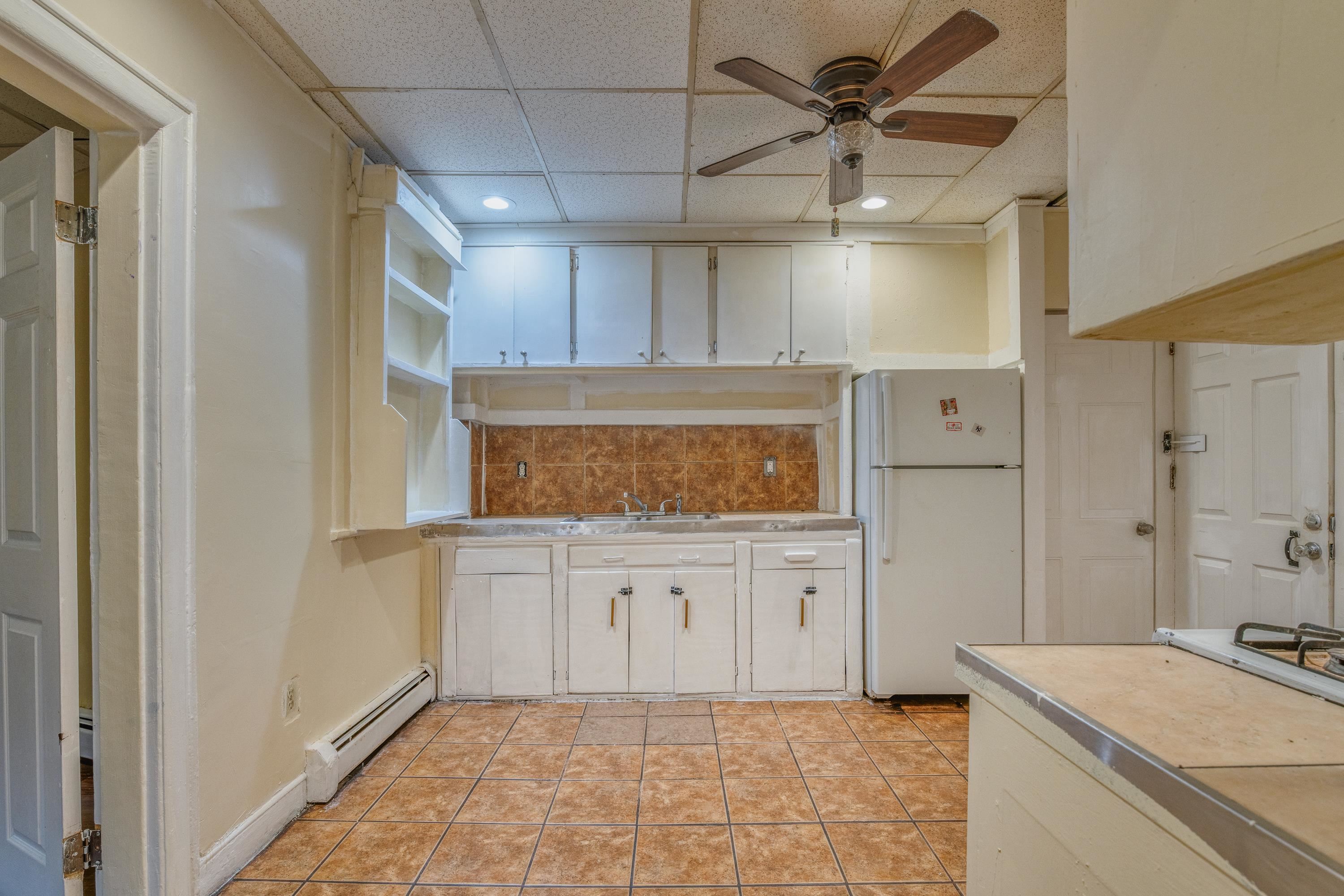 100 PROSPECT AVE