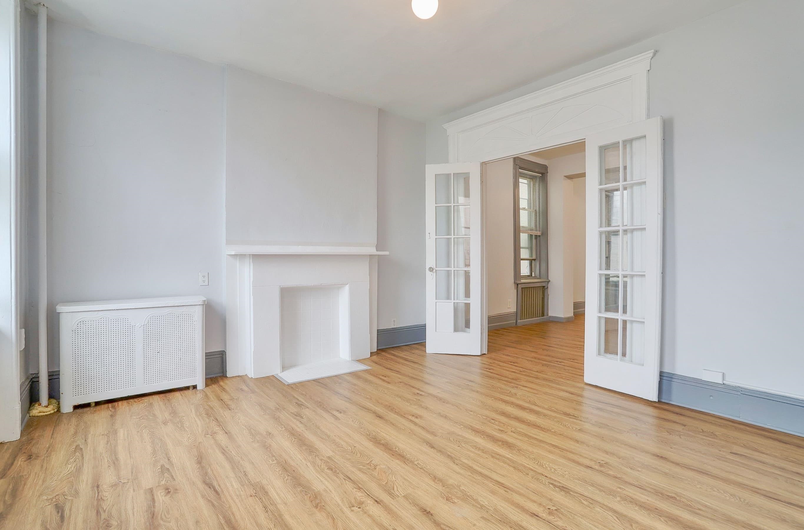 327 JACKSON ST Unit: 13