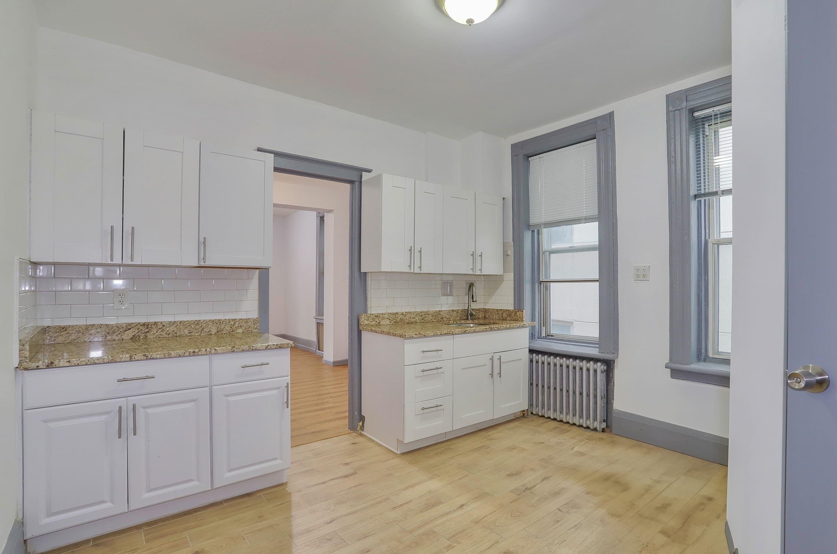 327 JACKSON ST Unit: 13