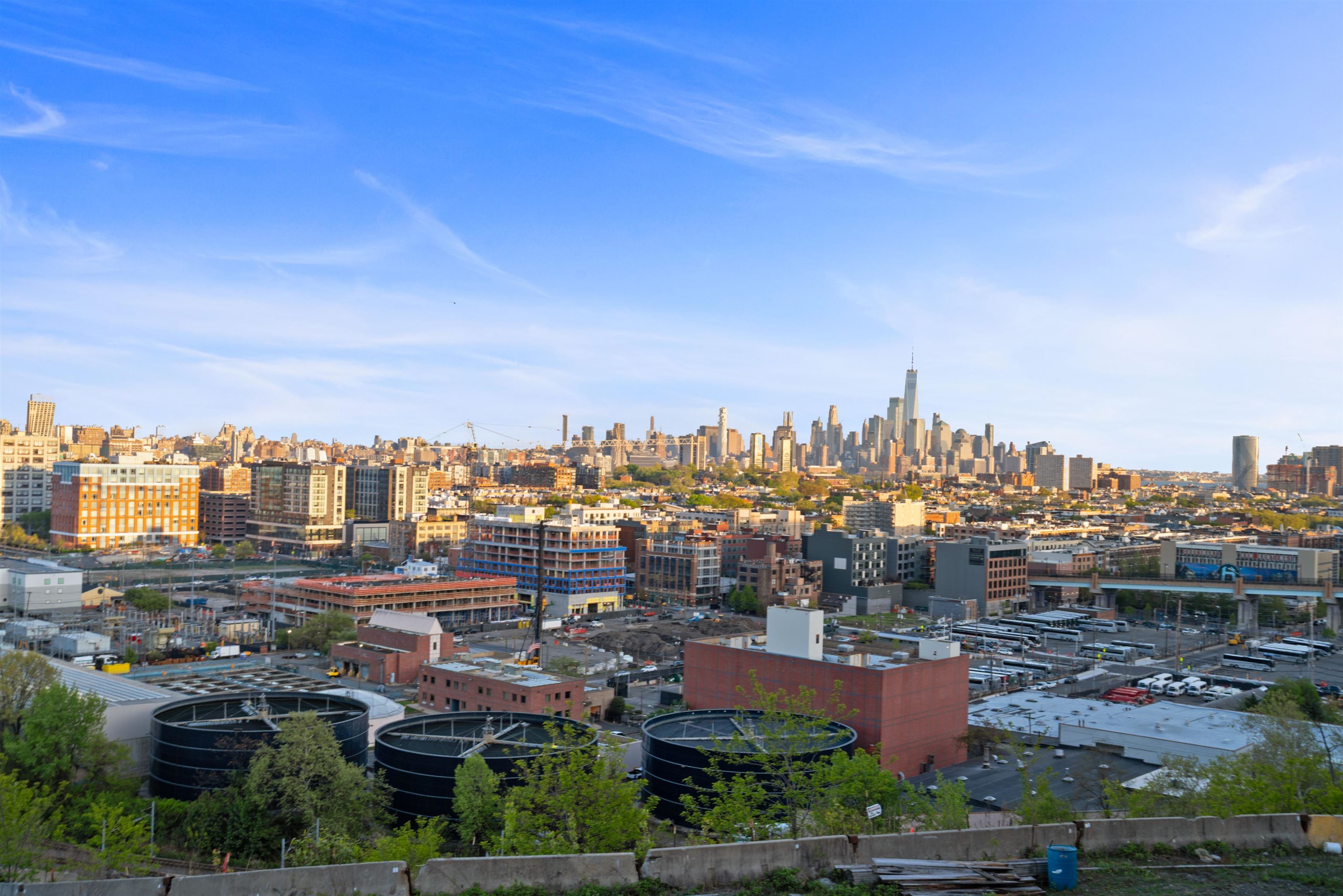 164 OGDEN AVE Unit: 405