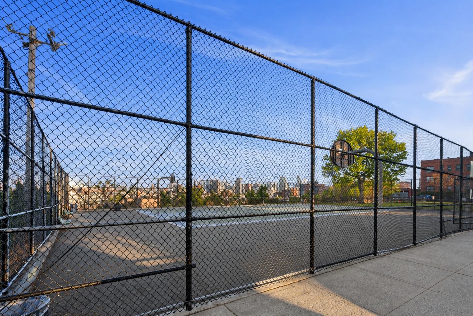 164 OGDEN AVE Unit: 405