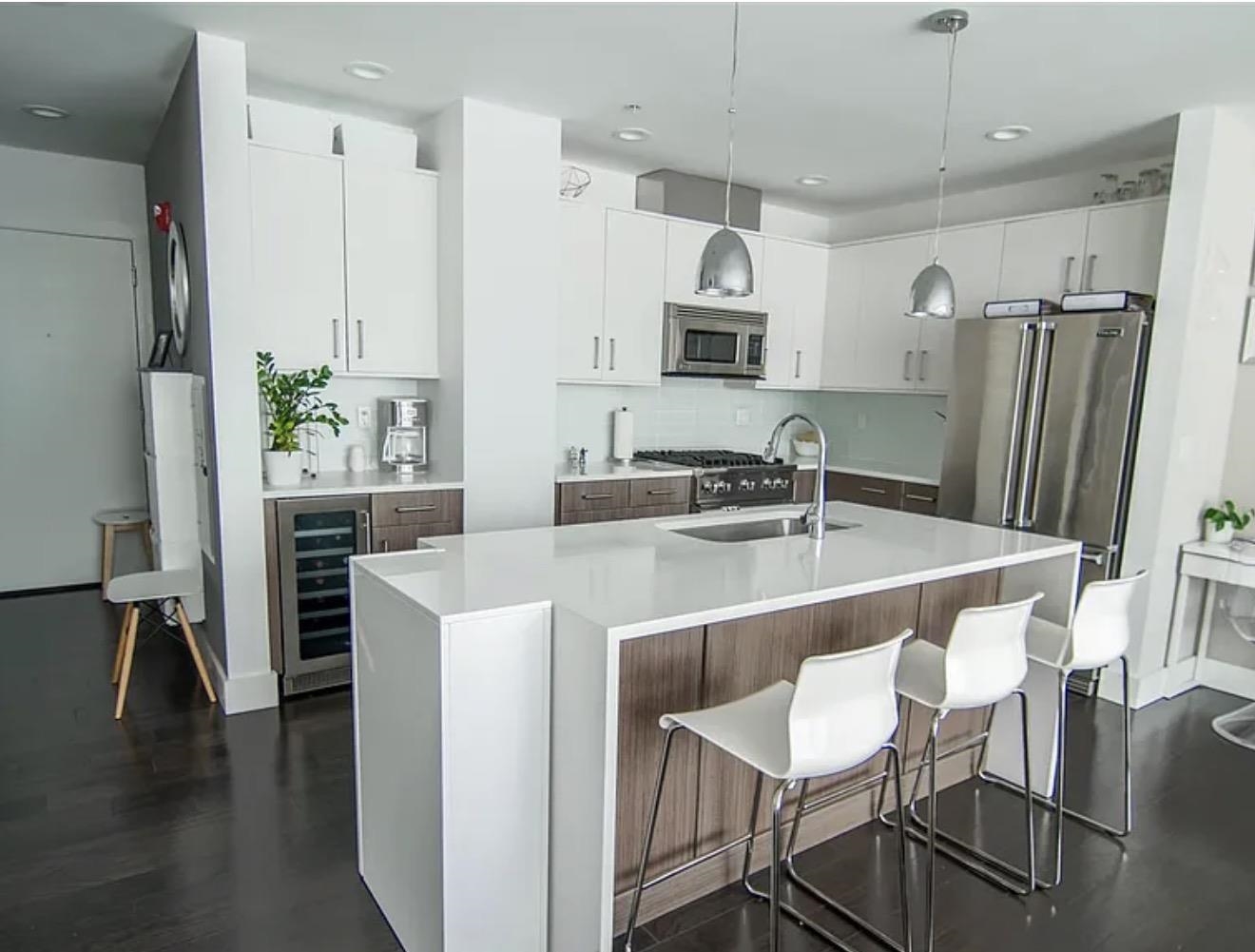 302 MONROE ST Unit: 4D