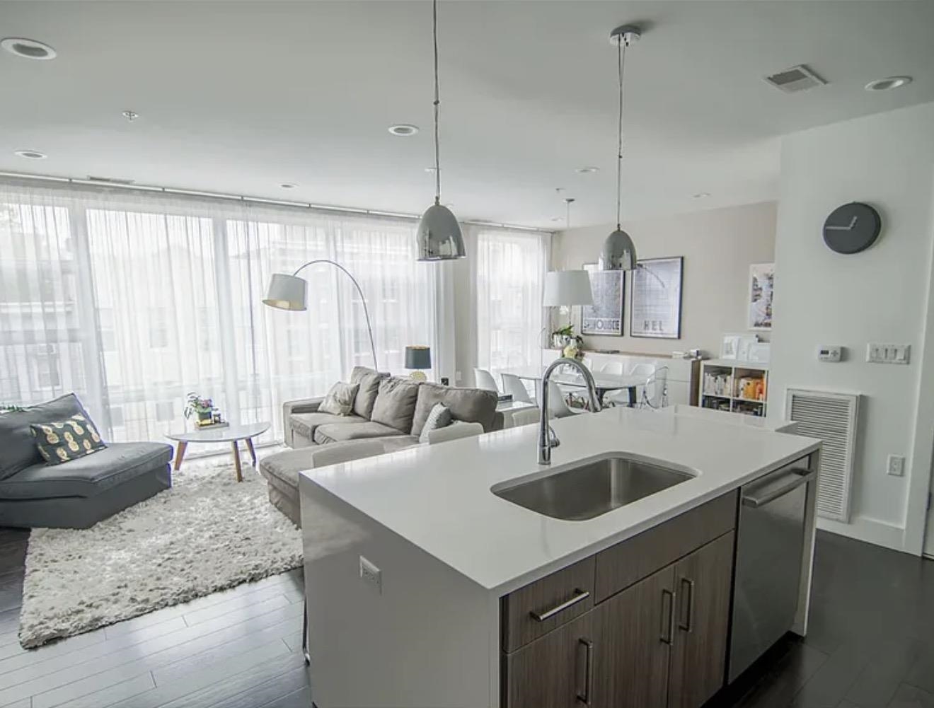 302 MONROE ST Unit: 4D
