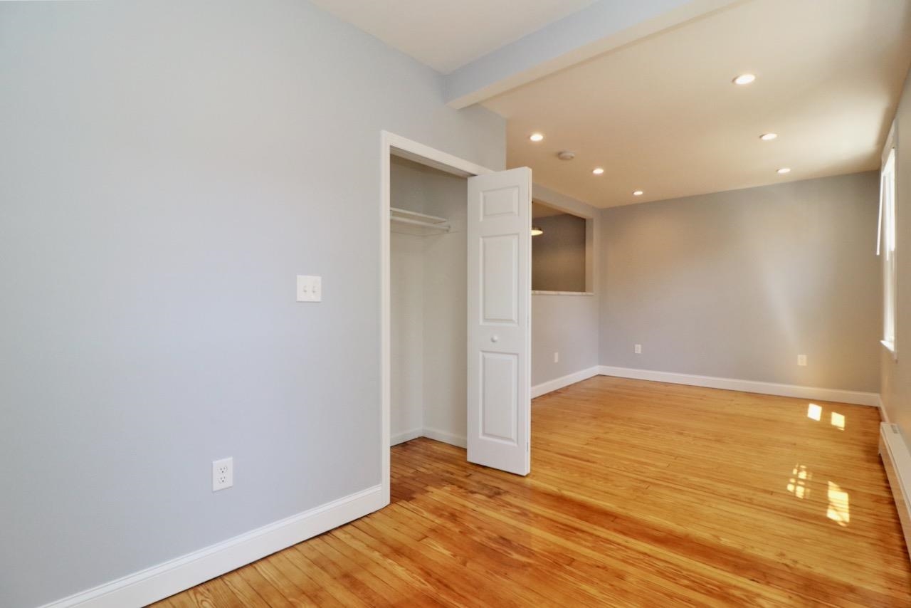326 5TH ST Unit: 2