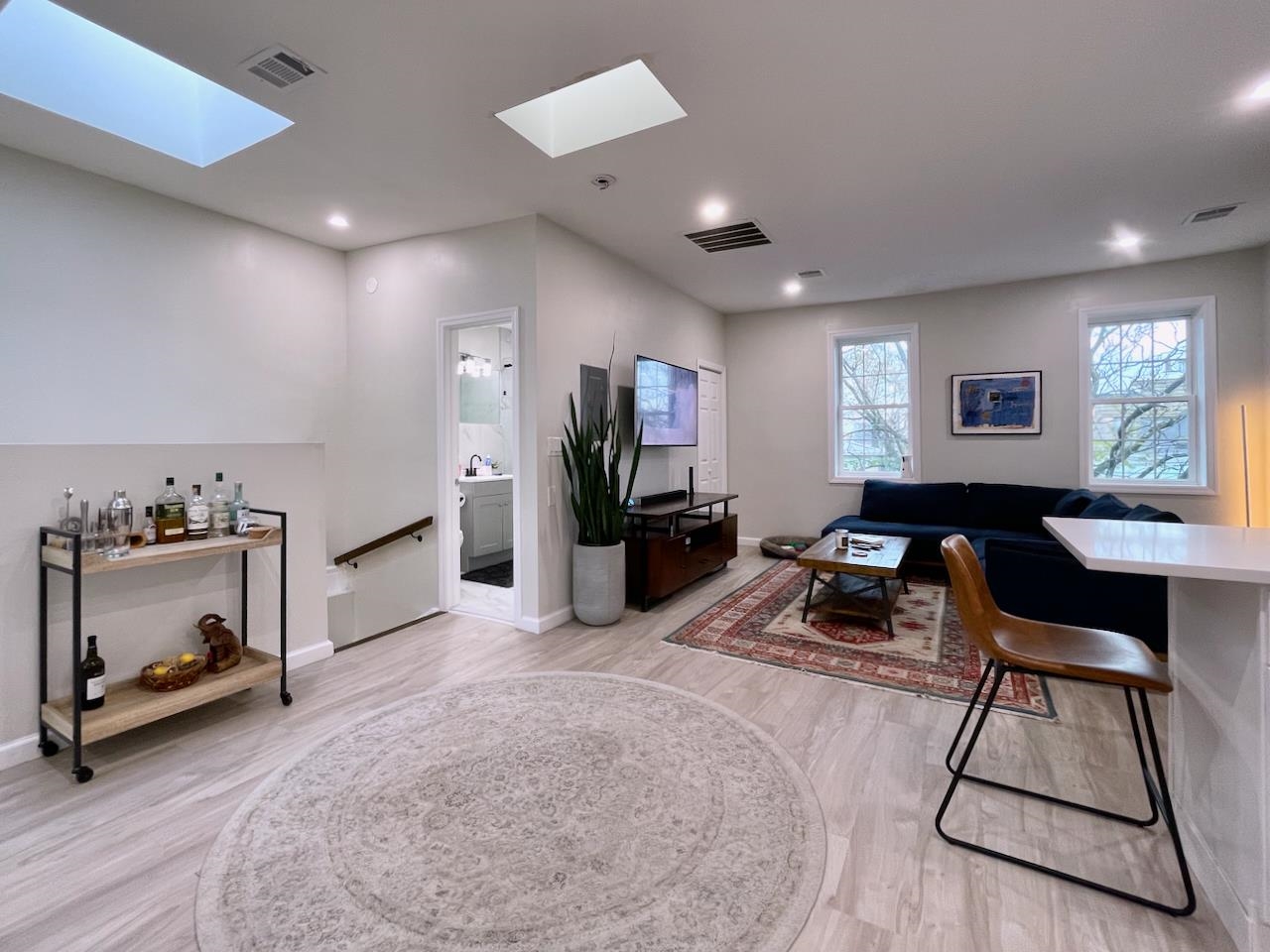 592 PALISADE AVE Unit: 3