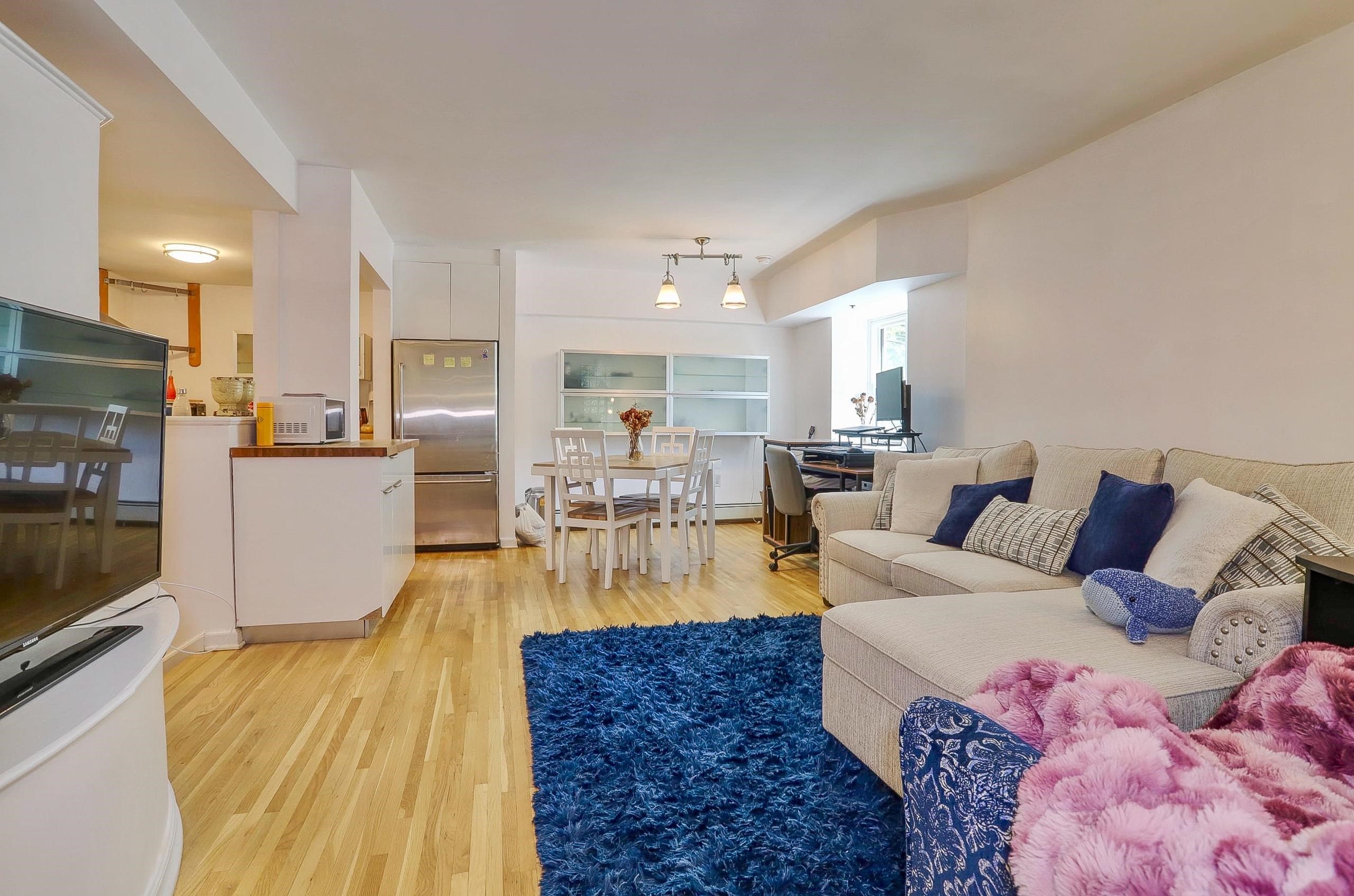 82 BLOOMFIELD ST Unit: 1B