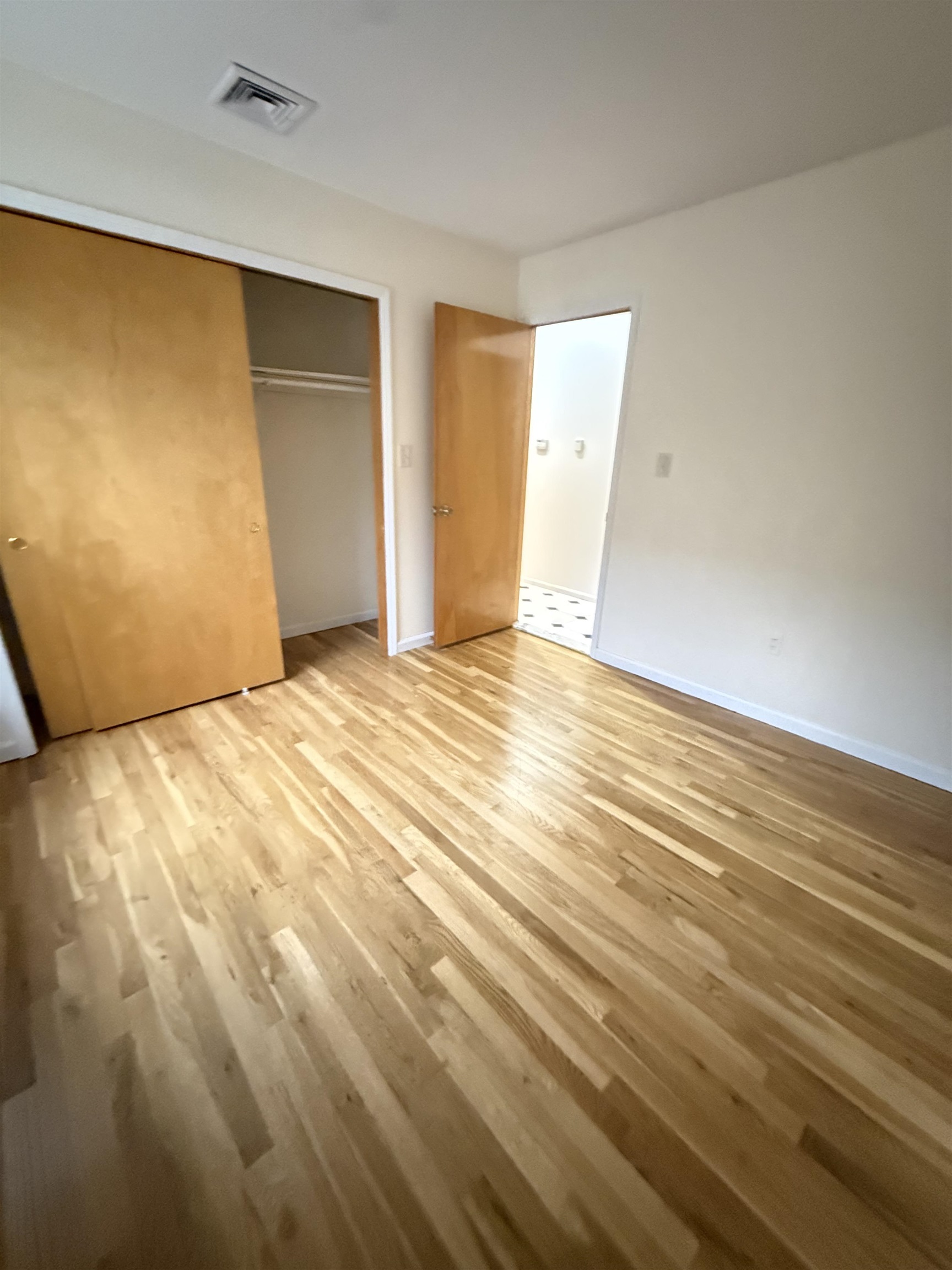 64 70TH ST Unit: 2