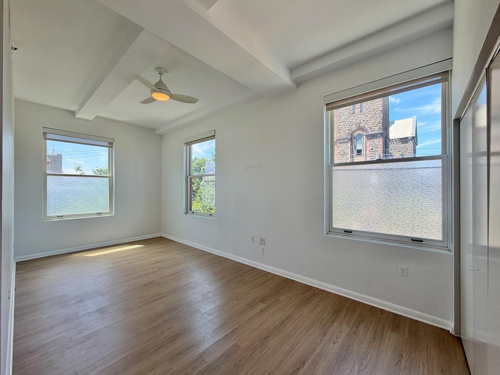 2000 WEST ST Unit: PH1