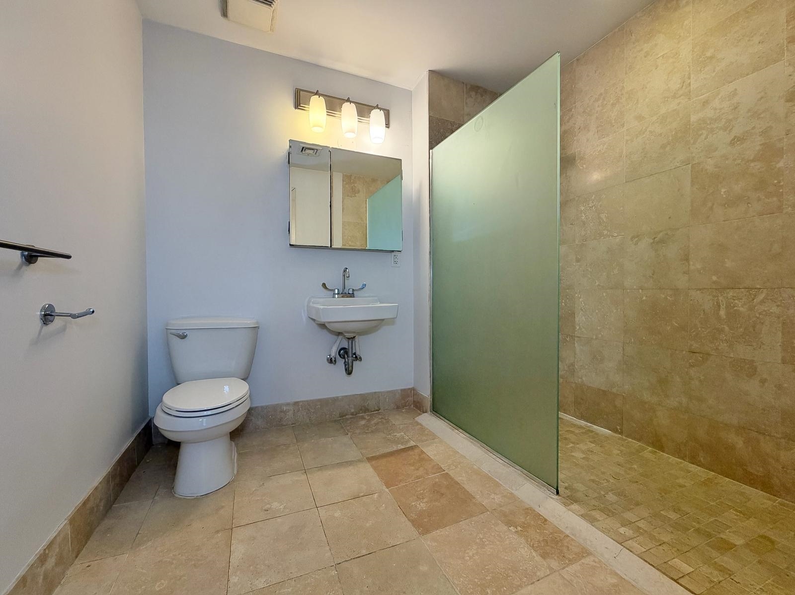 2000 WEST ST Unit: PH1