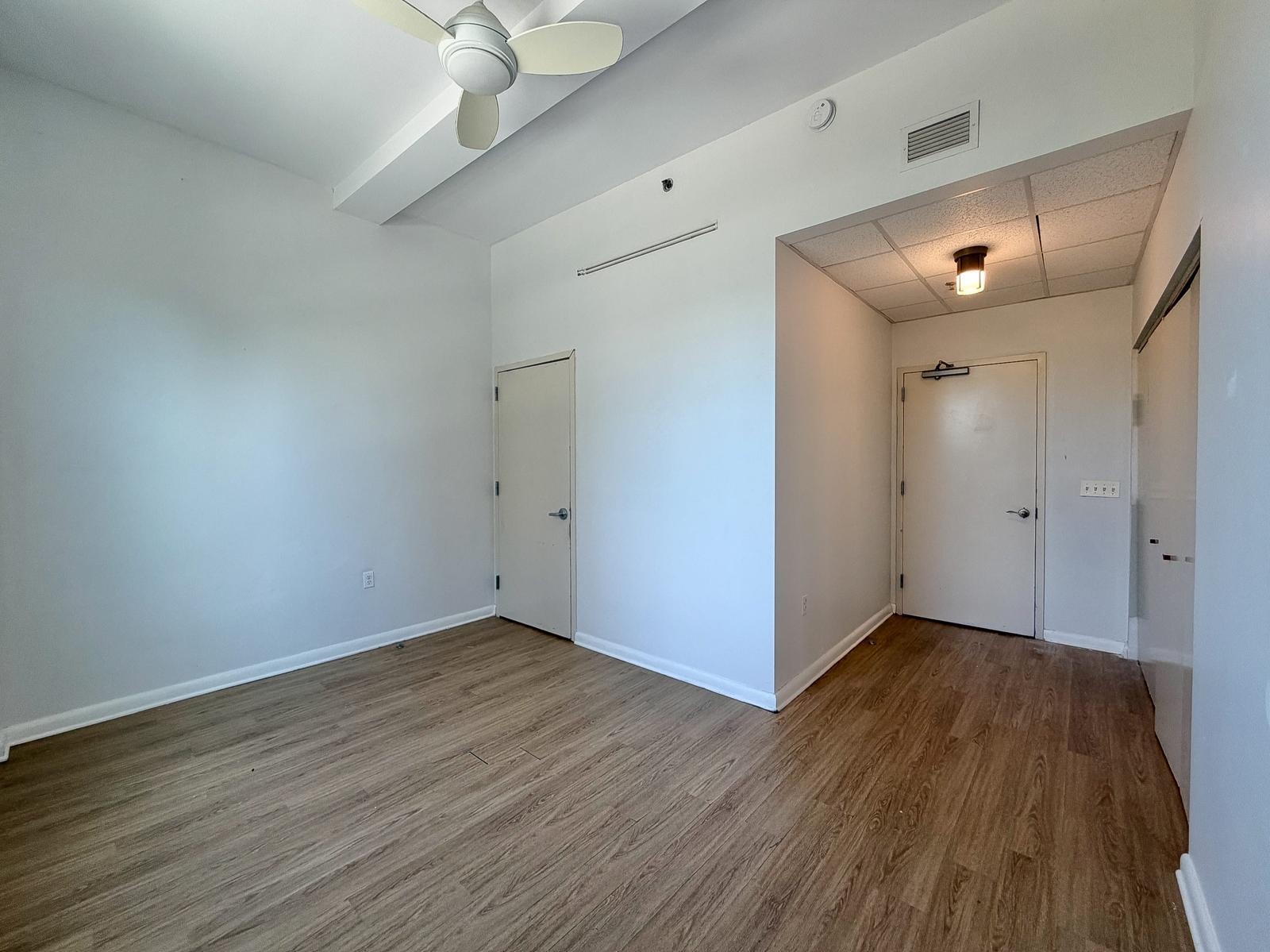2000 WEST ST Unit: PH1