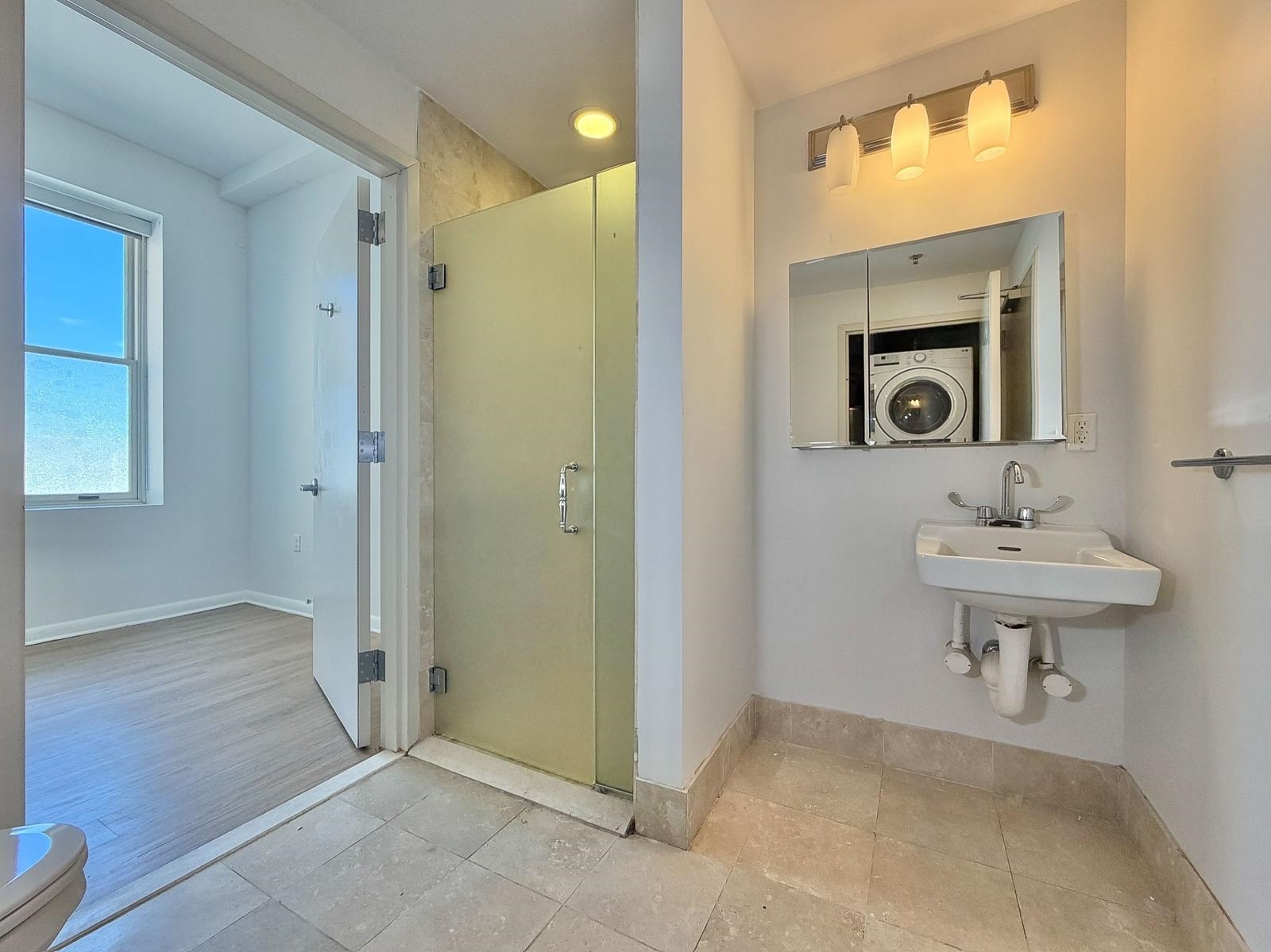 2000 WEST ST Unit: PH1