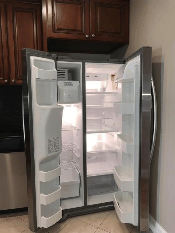 302 TERRACE AVE Unit: 1ST FLOOR