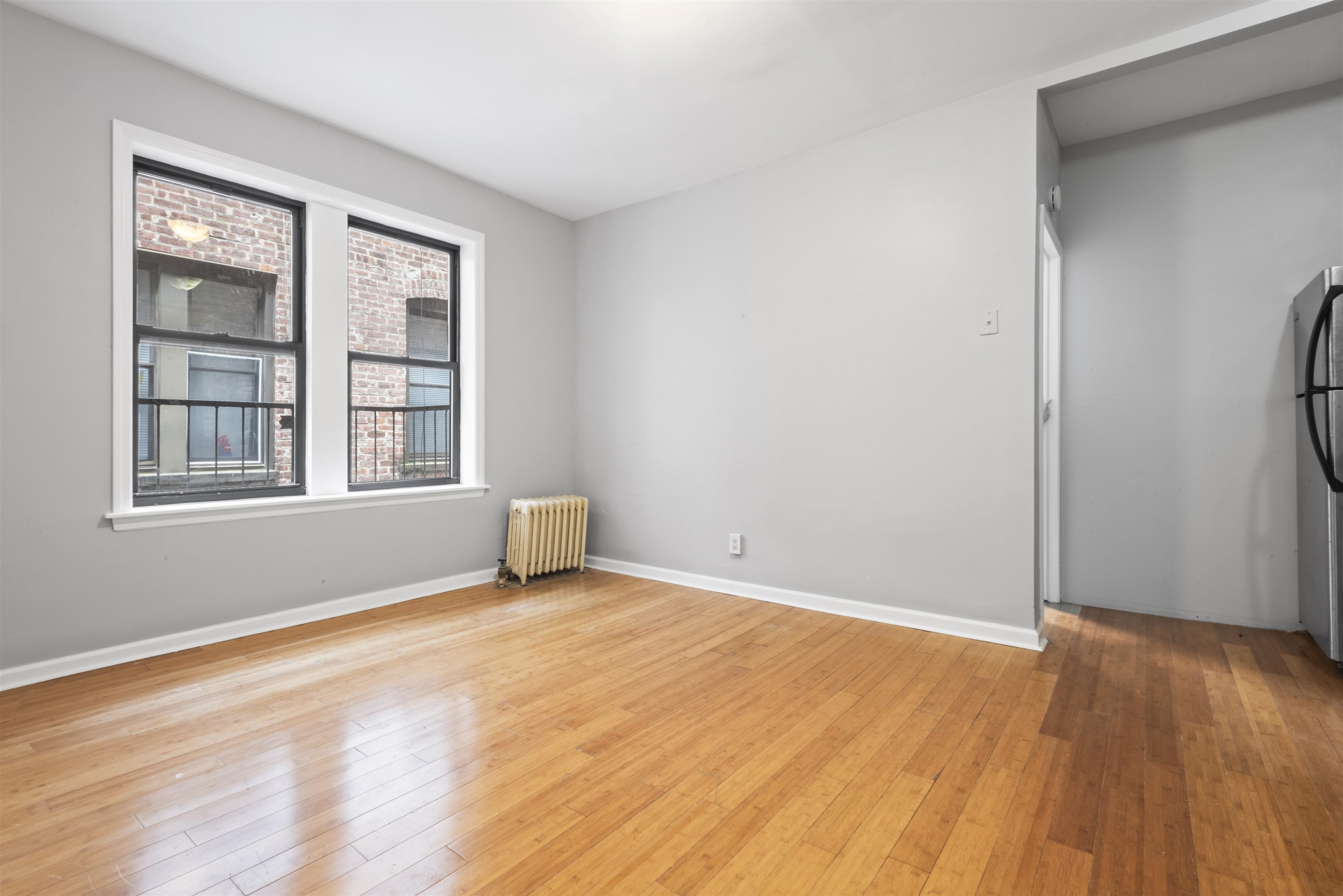 118 CORBIN AVE Unit: 303