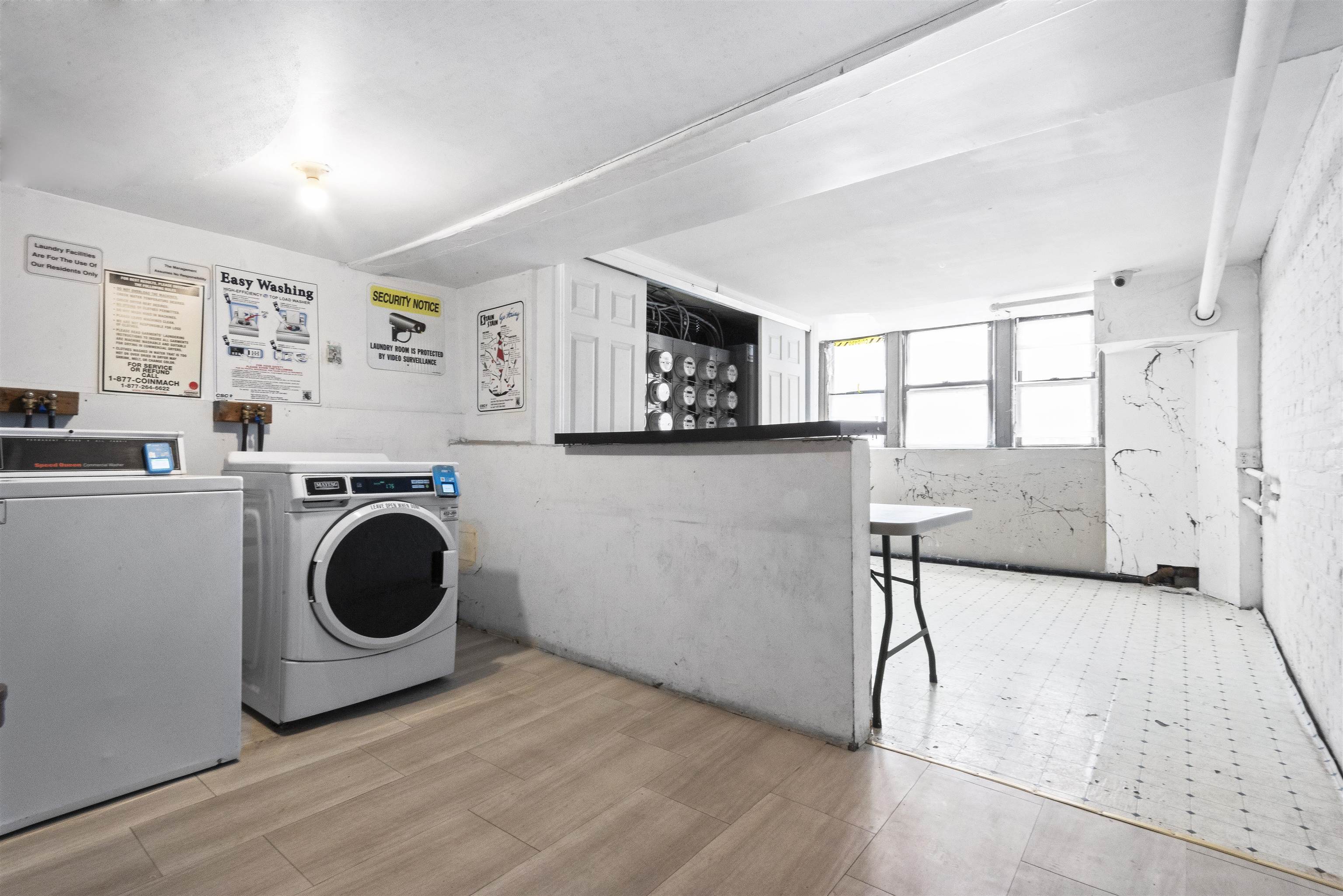 118 CORBIN AVE Unit: 303