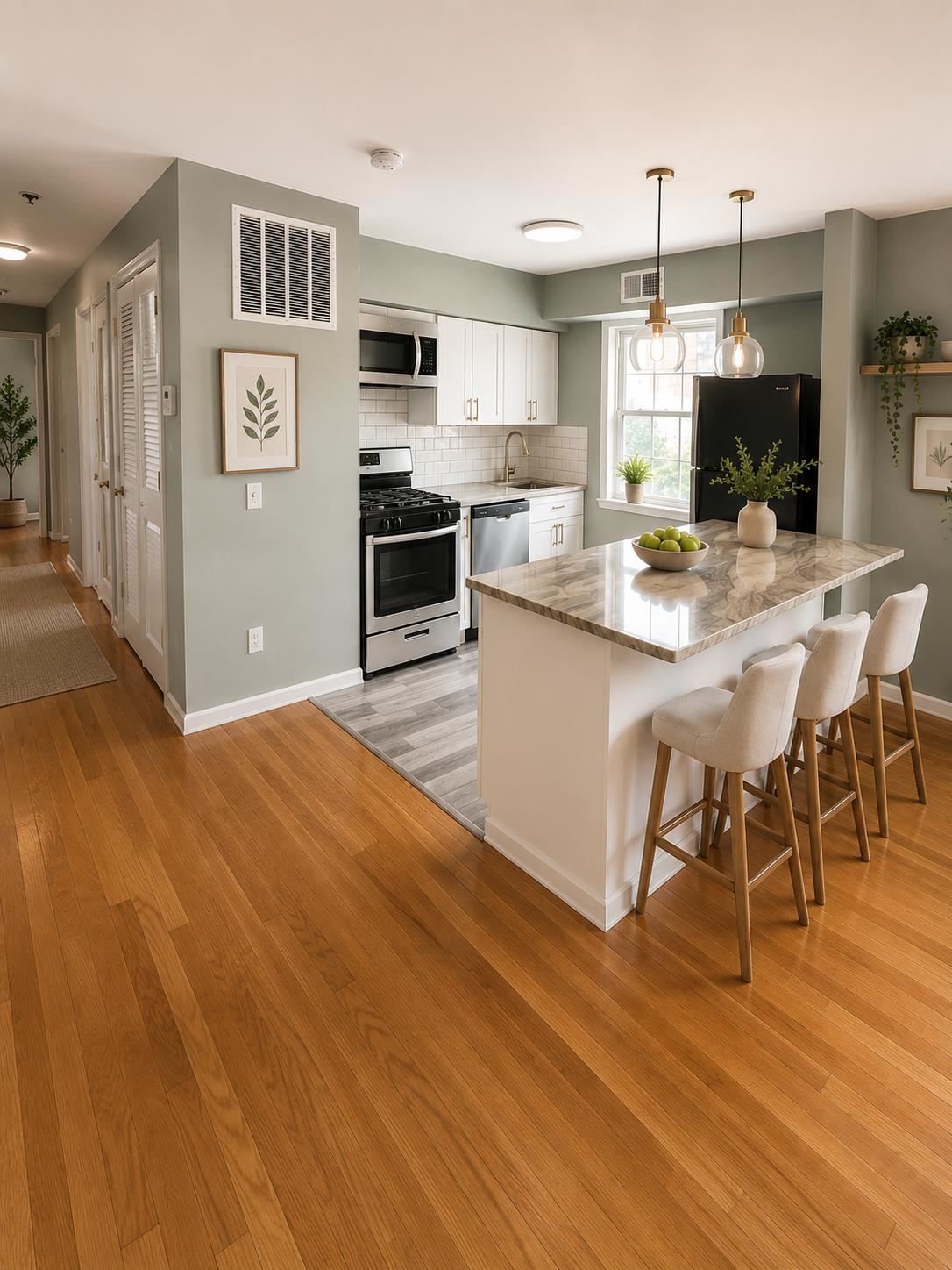 701 22ND ST Unit: 3B