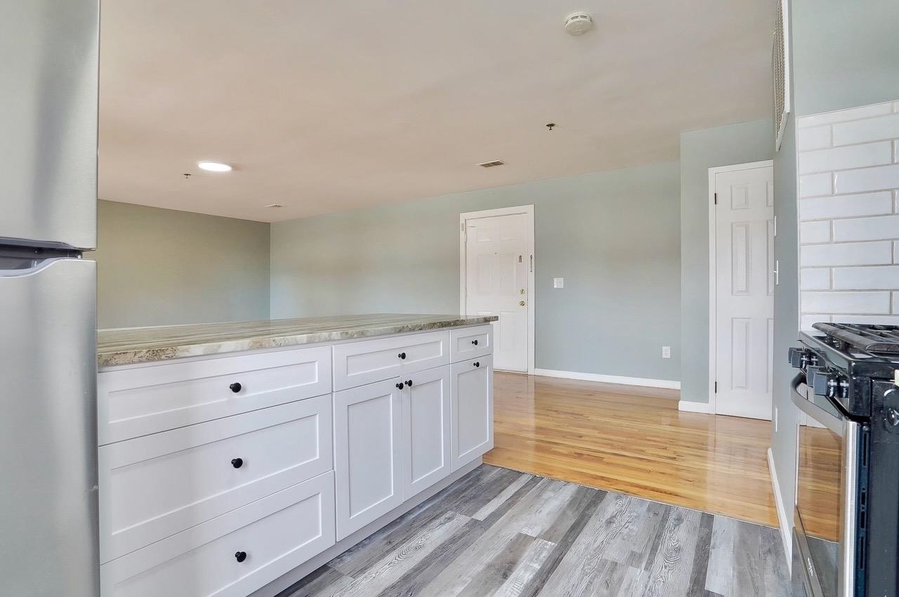 701 22ND ST Unit: 3B