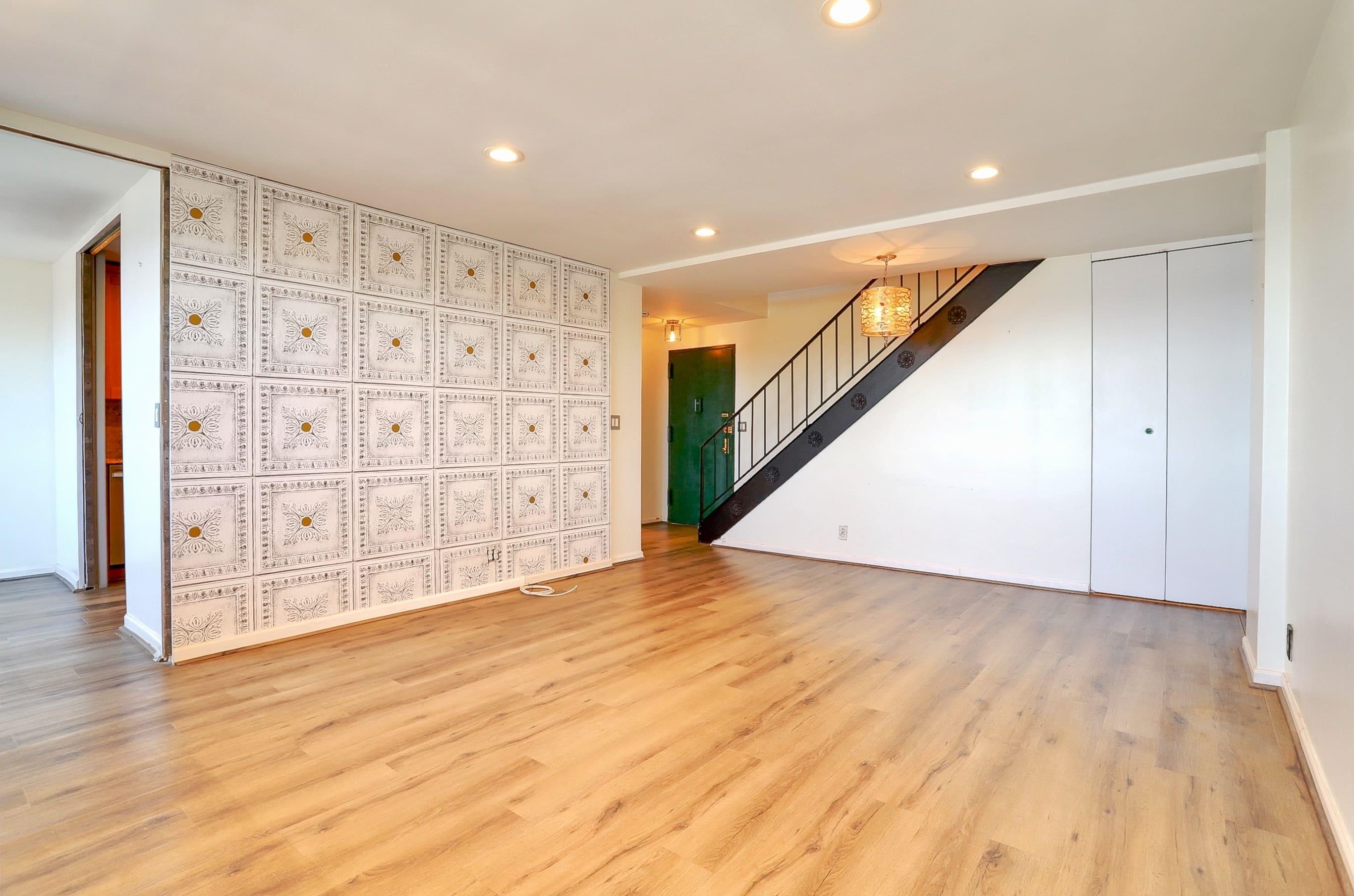 7100 BLVD EAST Unit: 12C