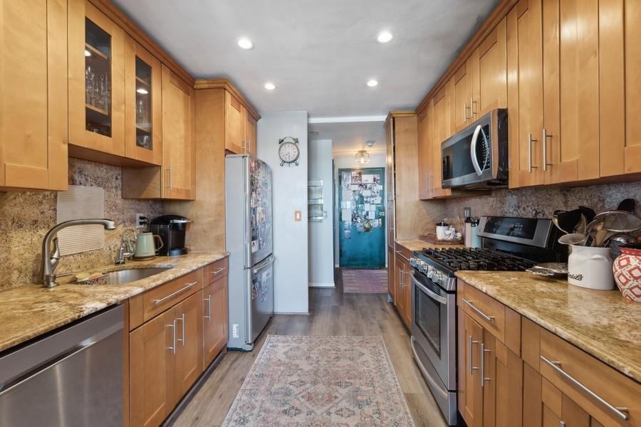 7100 BLVD EAST Unit: 12C
