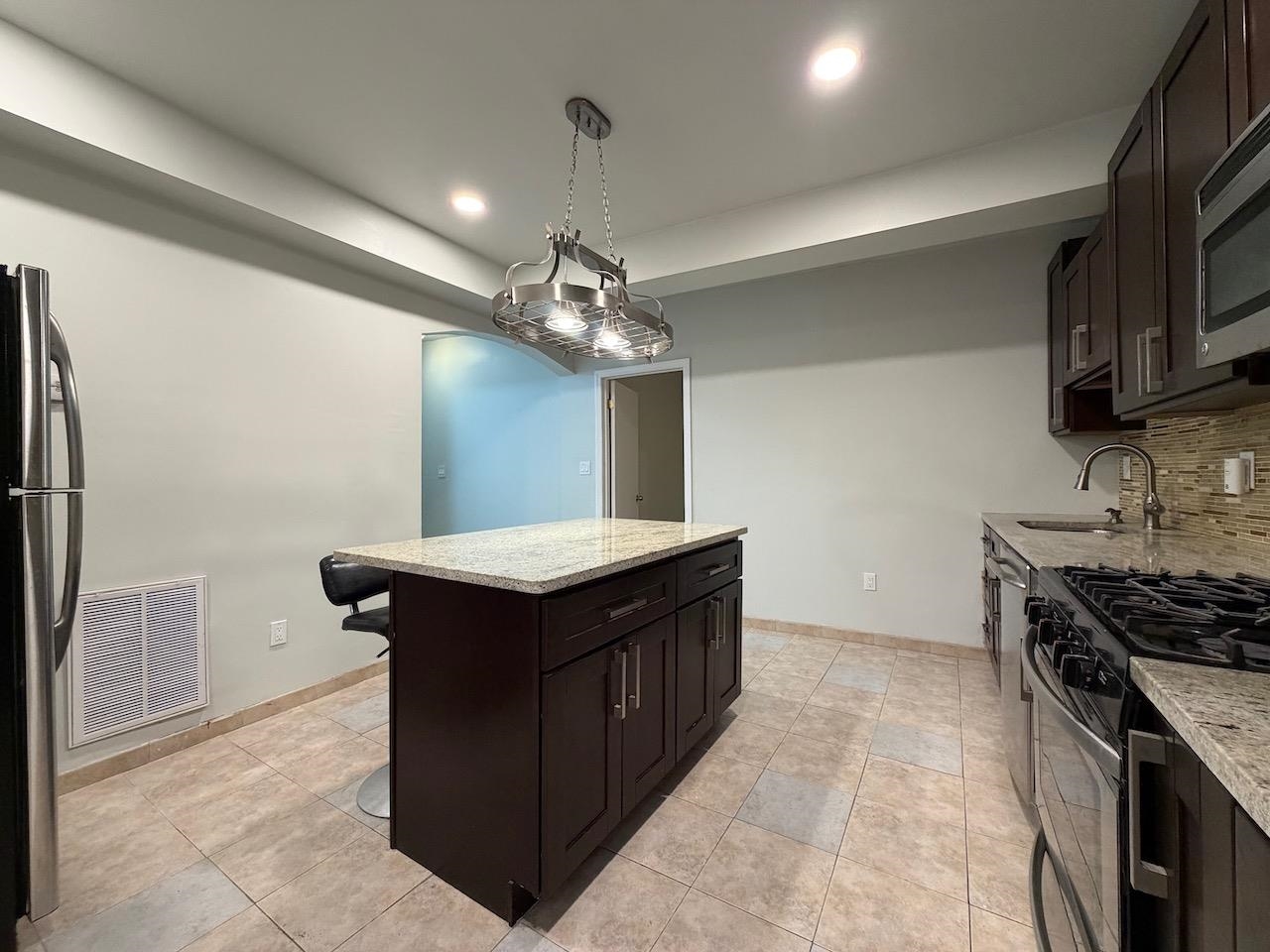 311 5TH ST Unit: A