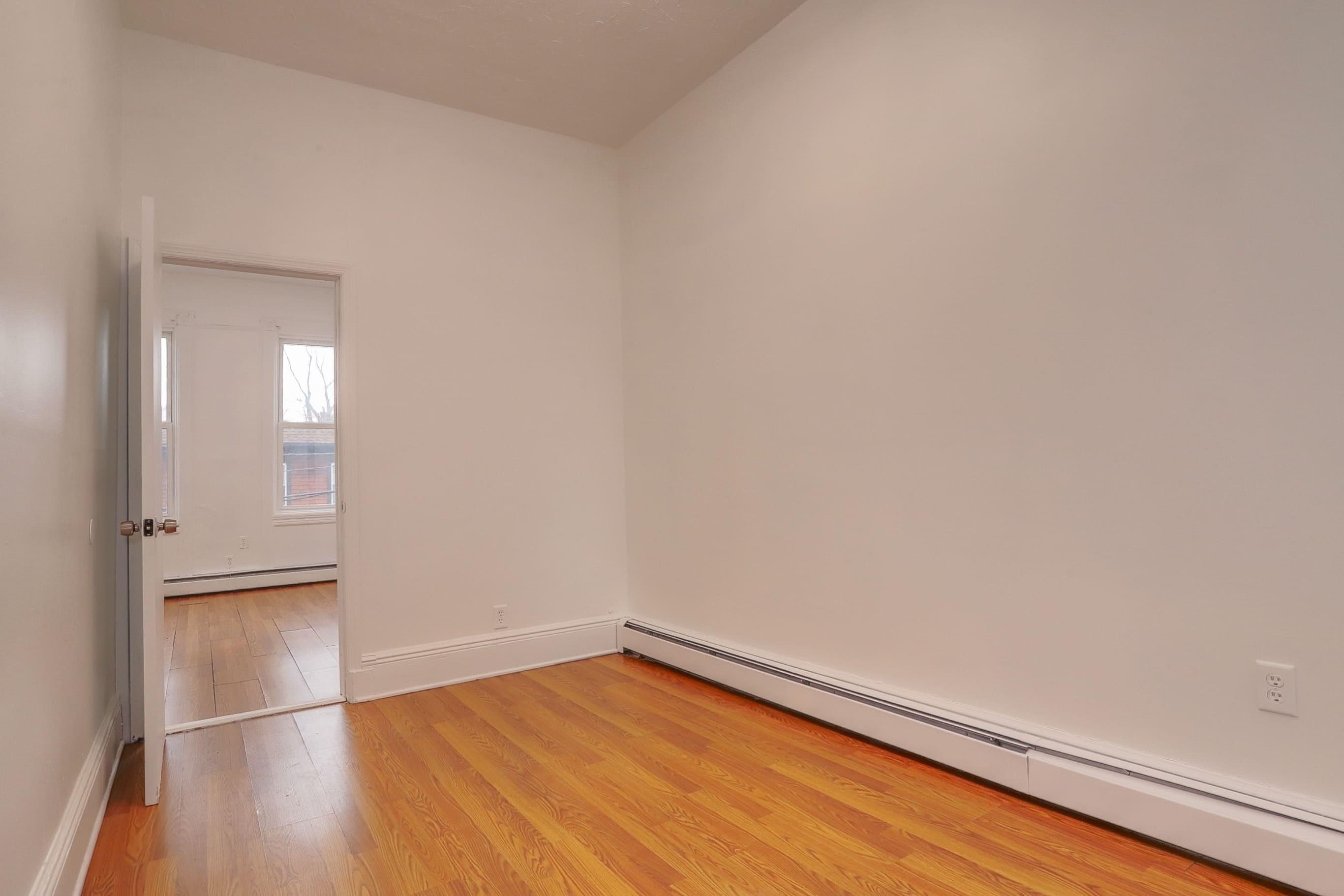 119 ZABRISKIE ST Unit: 3