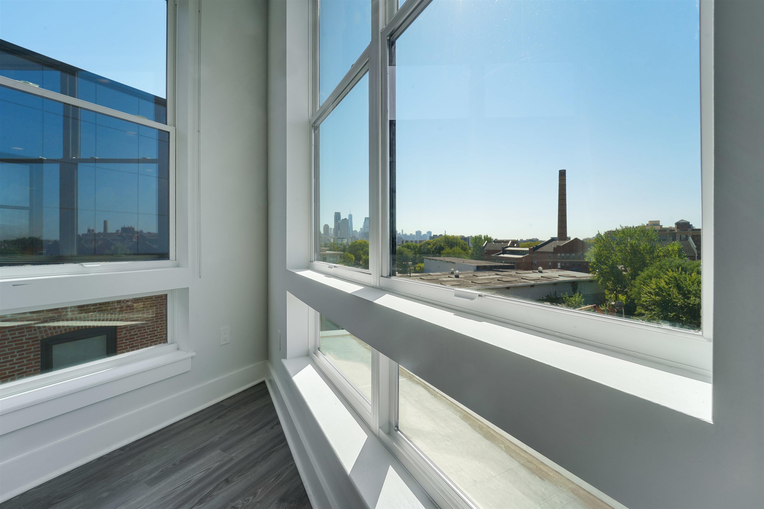 660 GRAND ST Unit: 310