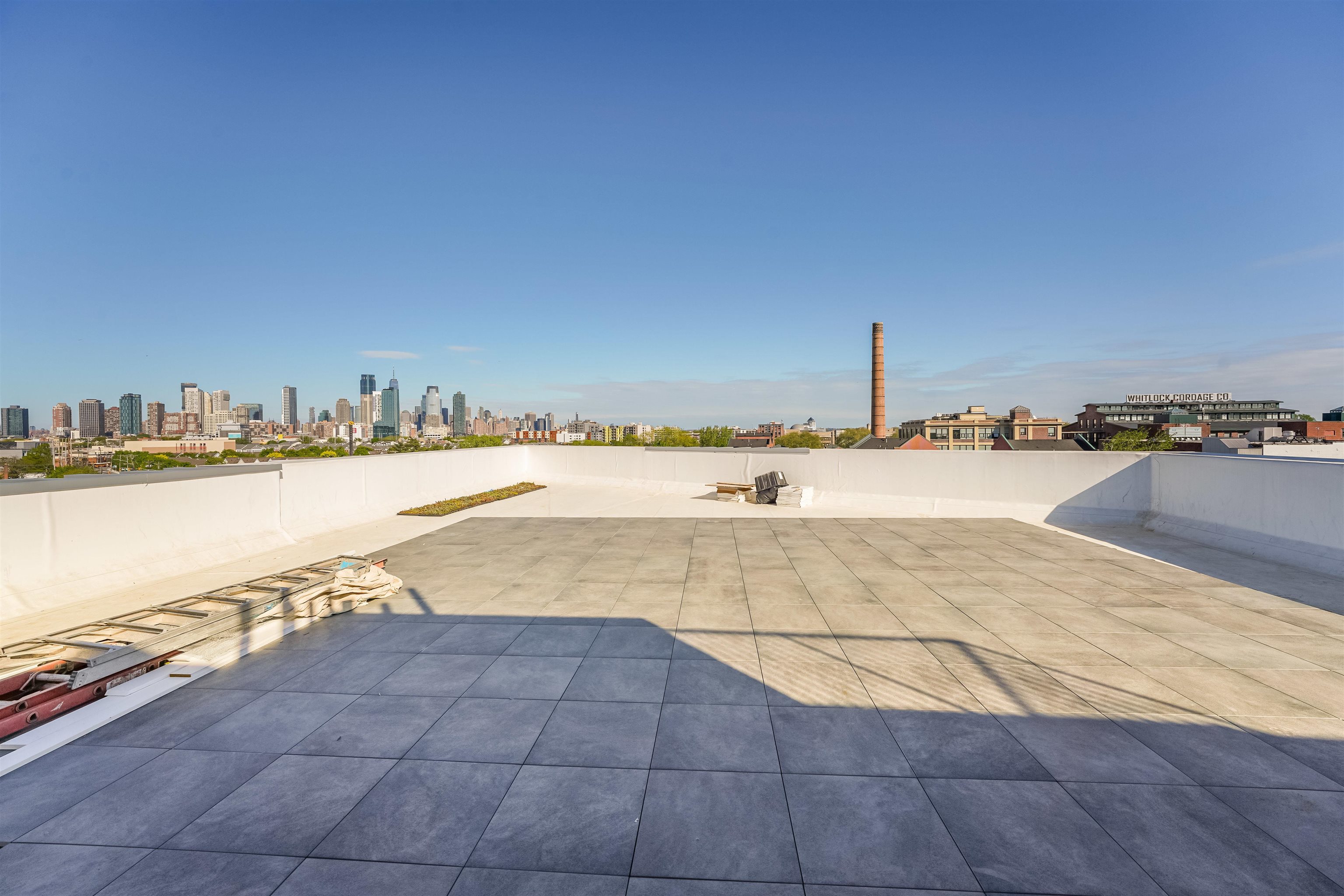 658 GRAND ST Unit: 504