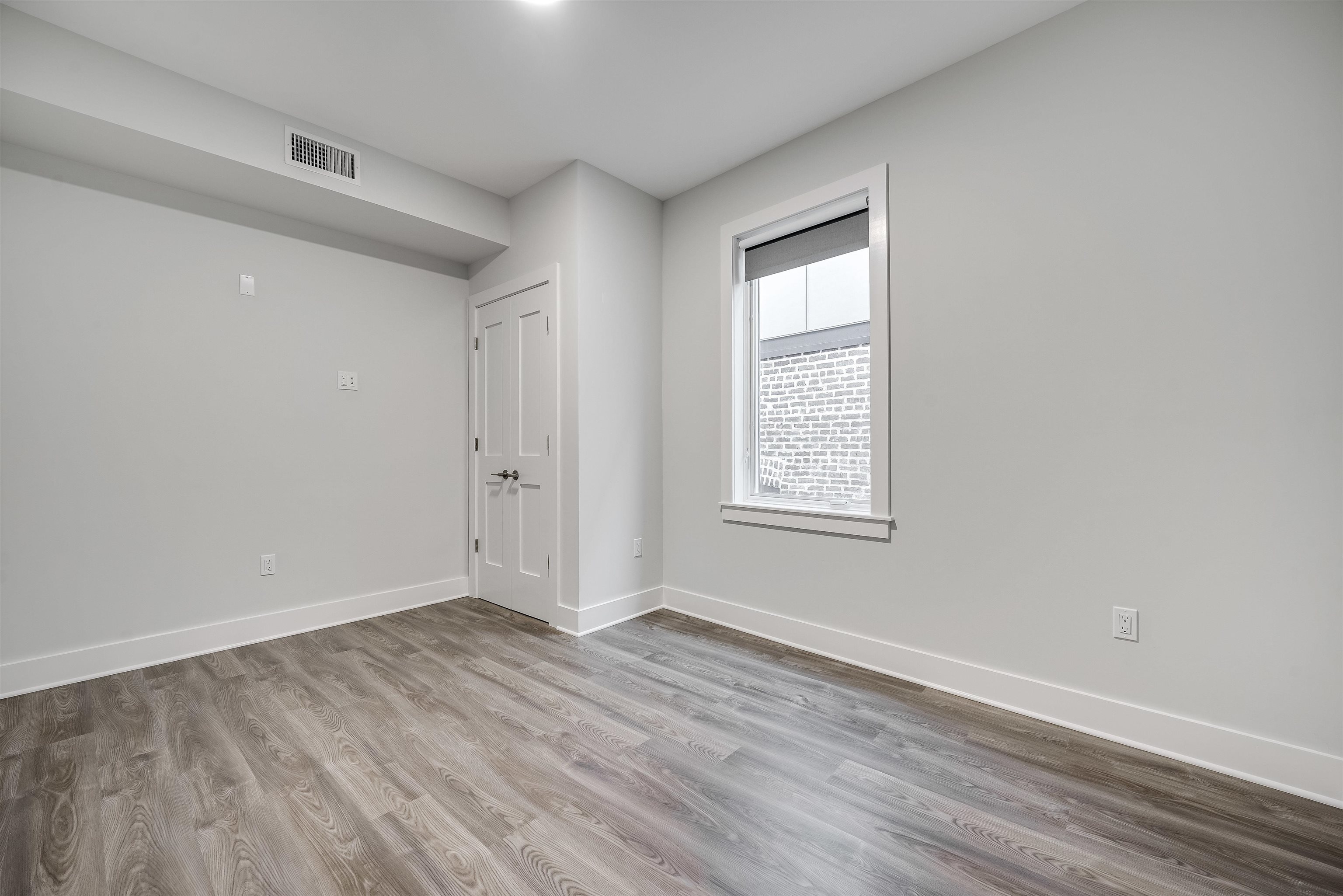 658 GRAND ST Unit: 504