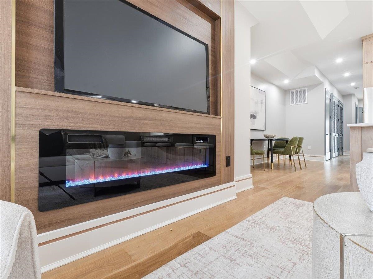 134 HANCOCK AVE Unit: 1