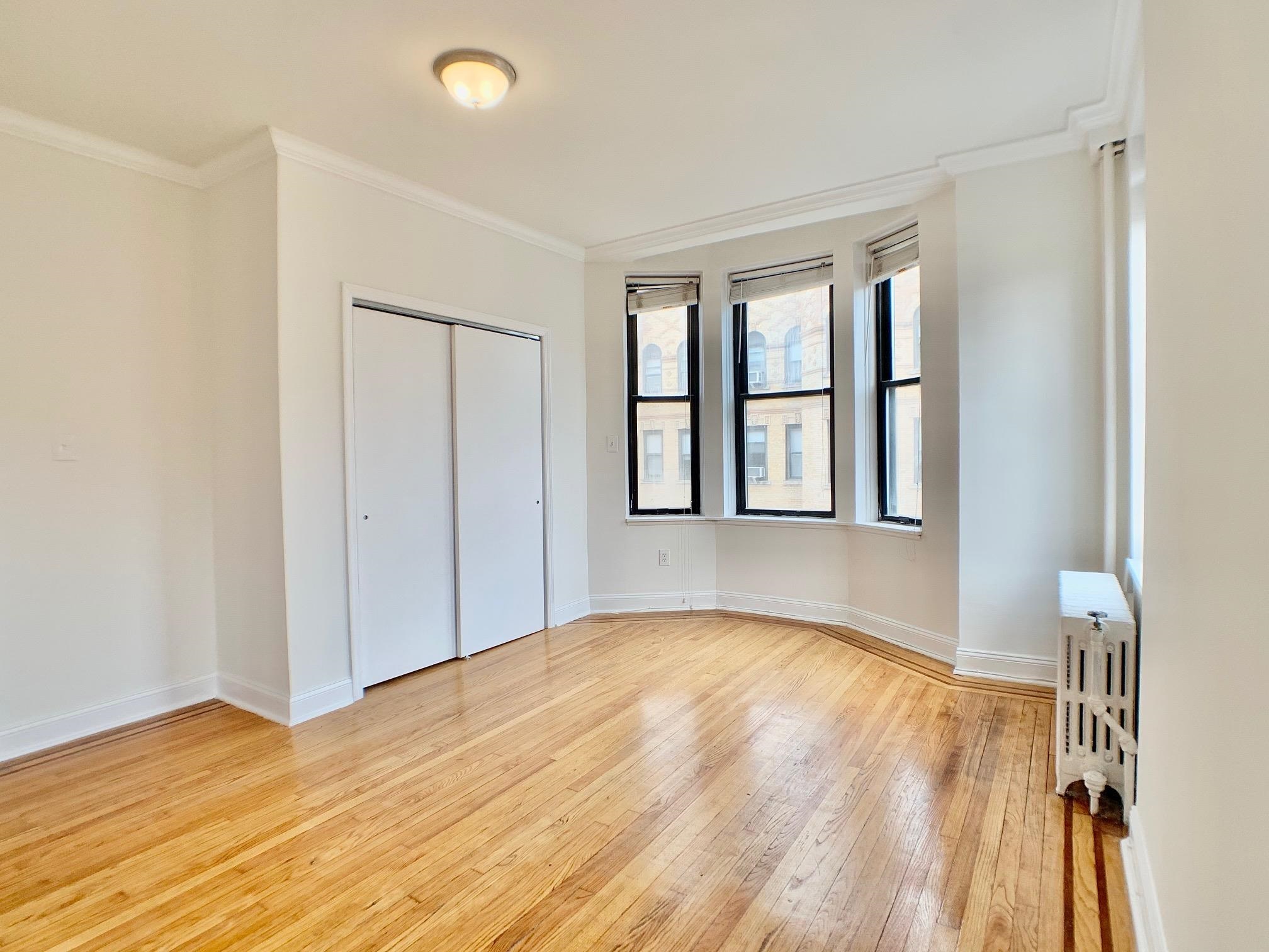 1131 WASHINGTON ST Unit: 6