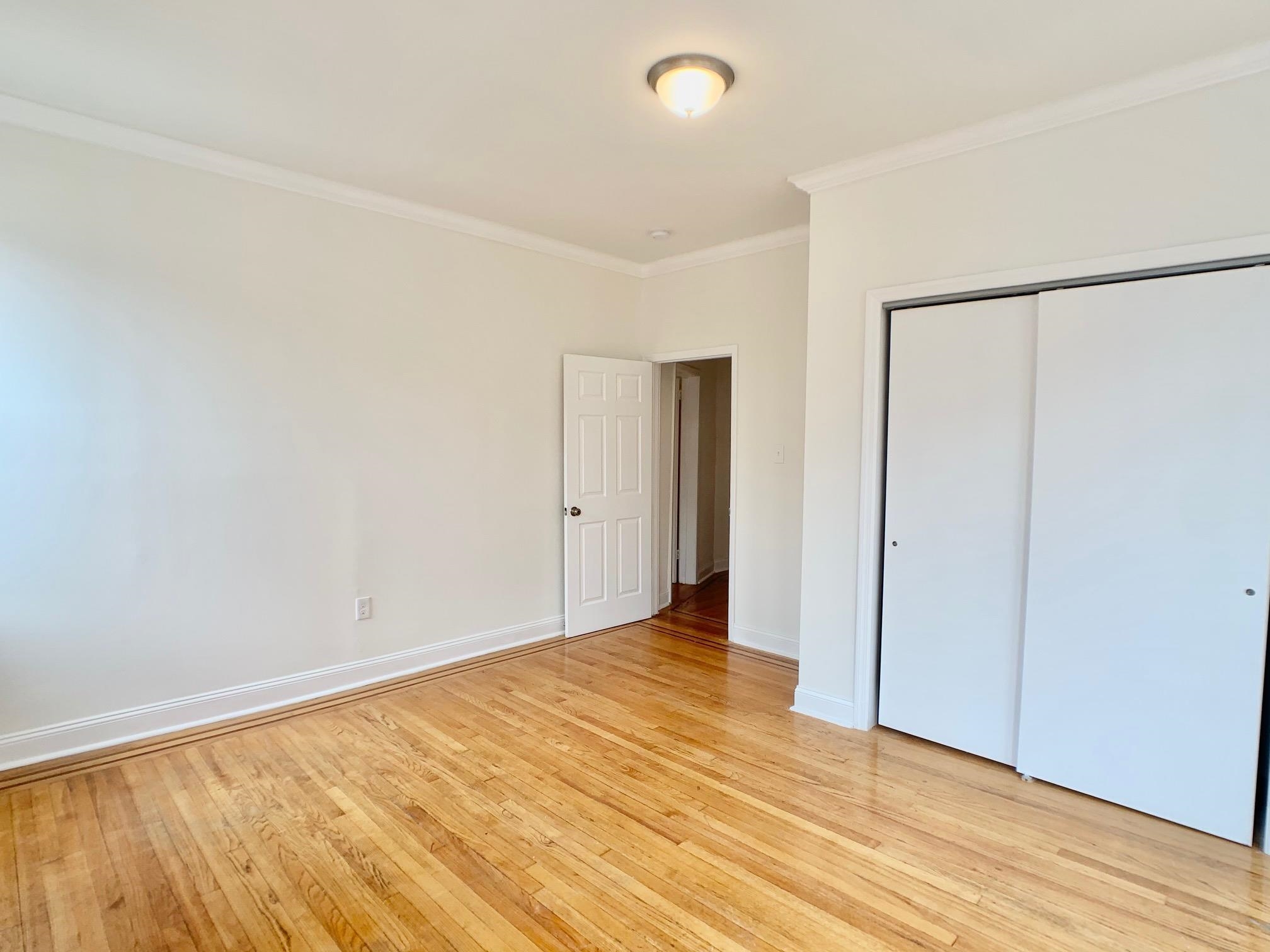 1131 WASHINGTON ST Unit: 6