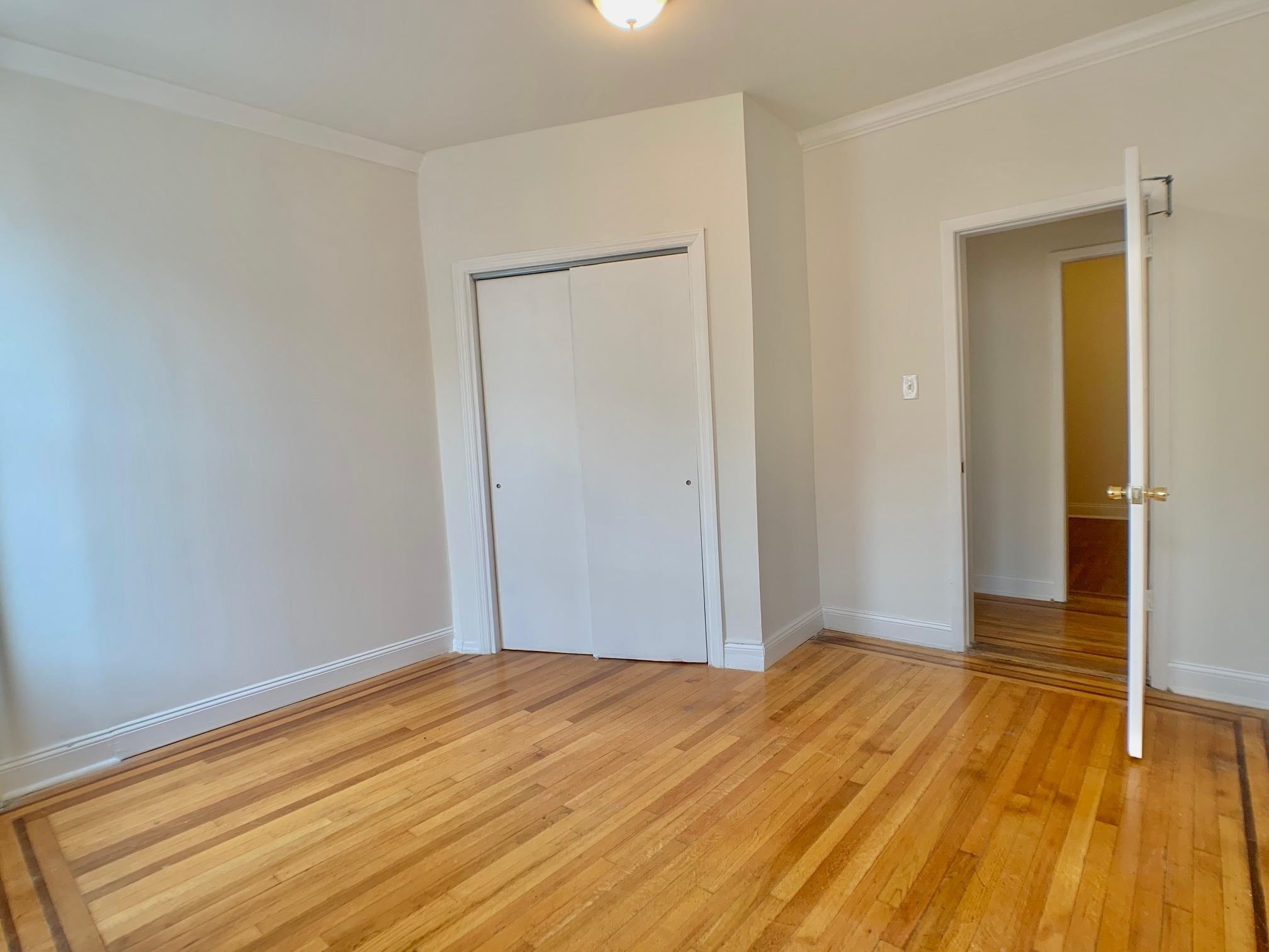 1131 WASHINGTON ST Unit: 6