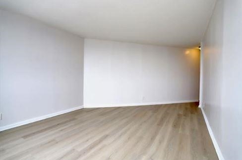 7000 BLVD EAST Unit: 42H