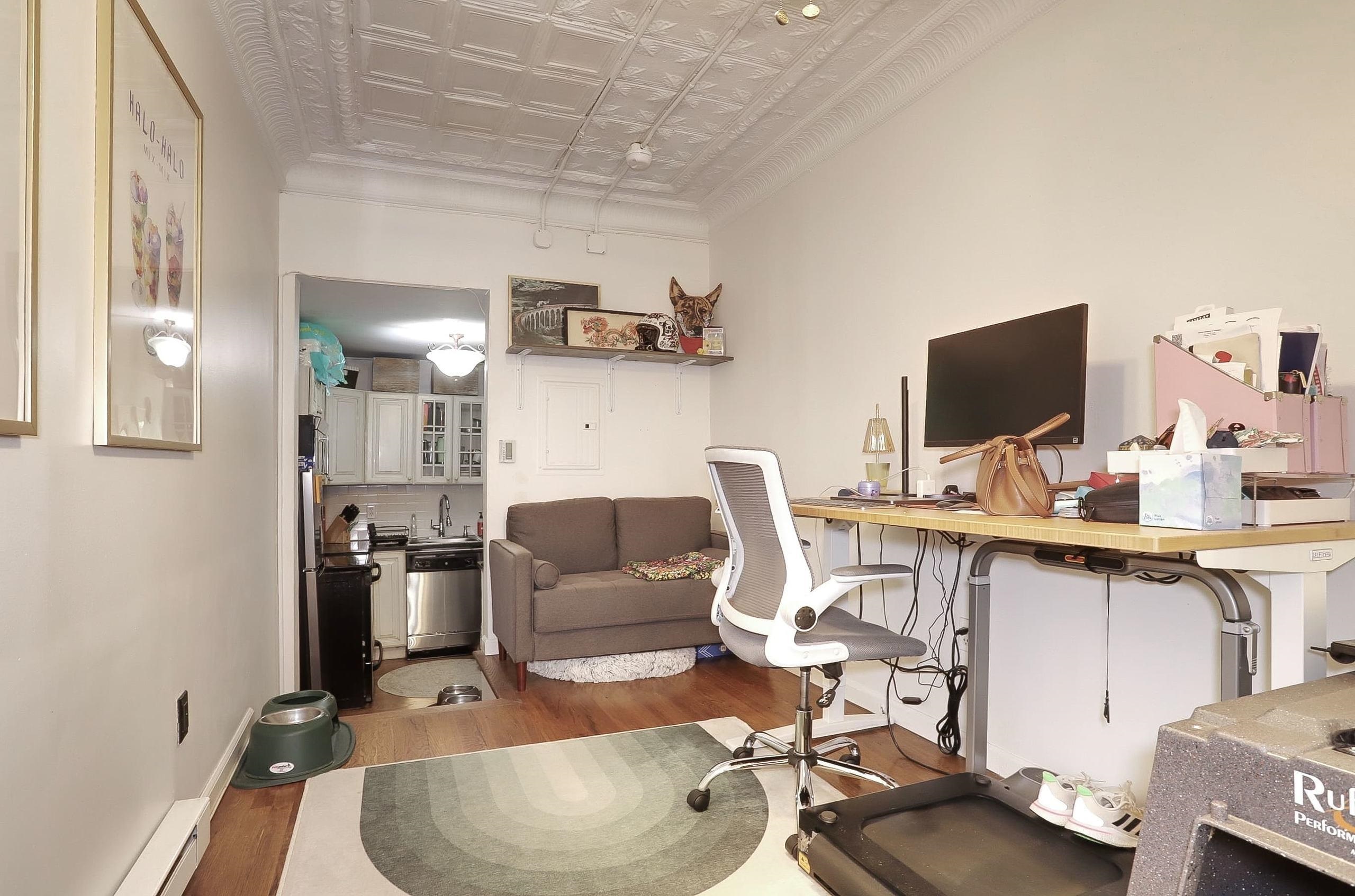 410 ADAMS ST Unit: 1R