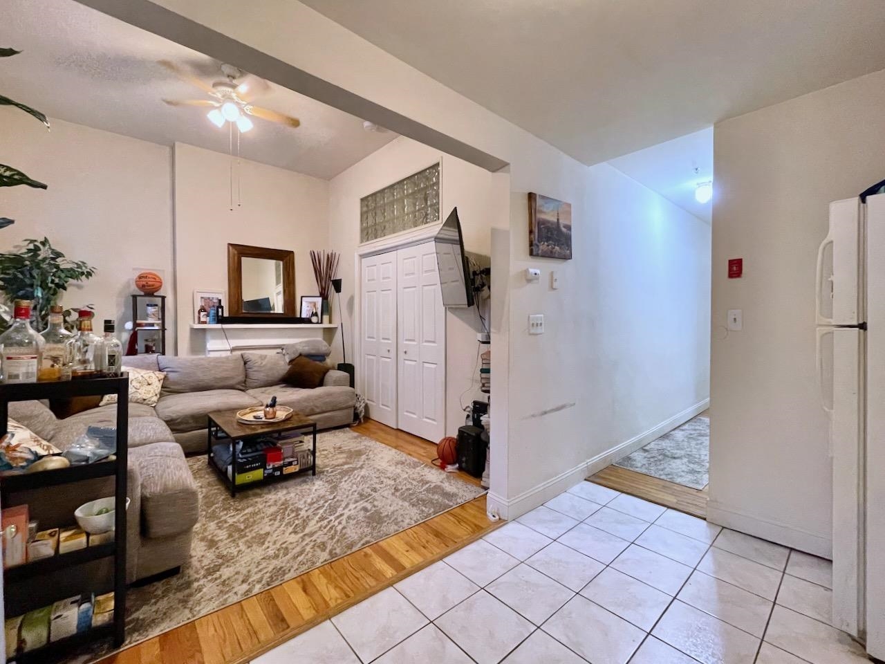 1035 WASHINGTON ST Unit: 1R