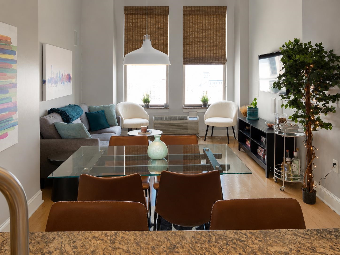 10 REGENT ST Unit: 808